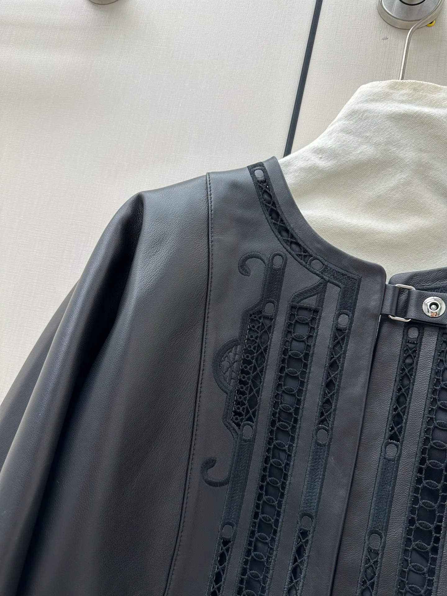 Кожаные Куртки И Дублёнки Женские Hermes 18441901