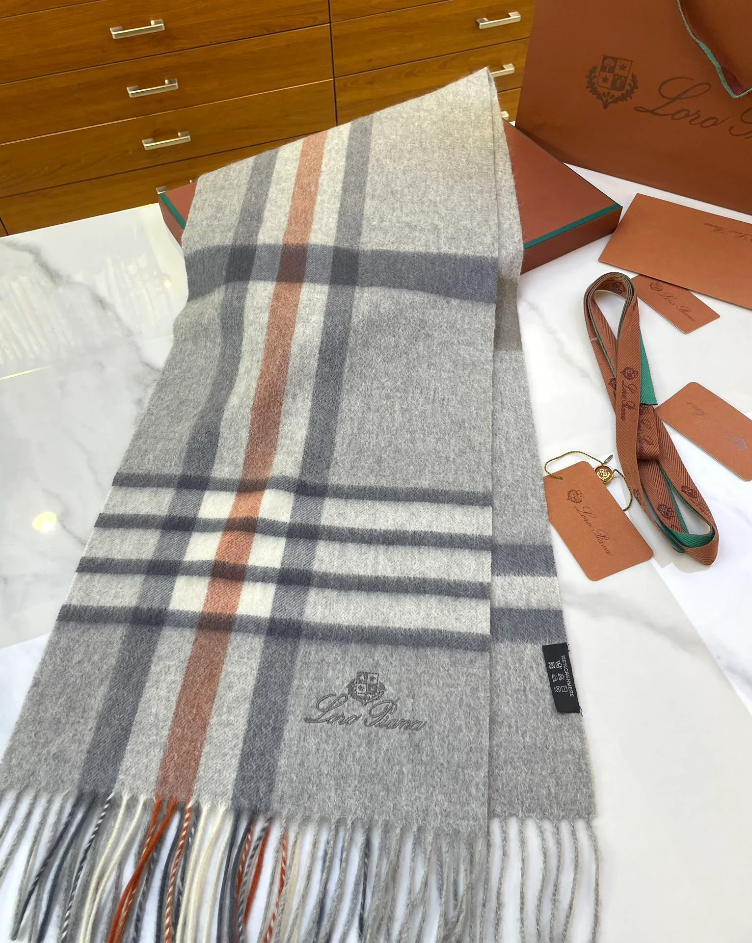 Шарфы Loro Piana 828400