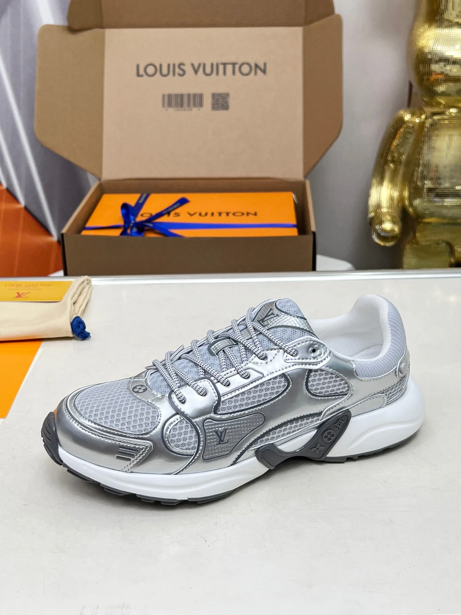 Кроссовки Женские Louis Vuitton 83590