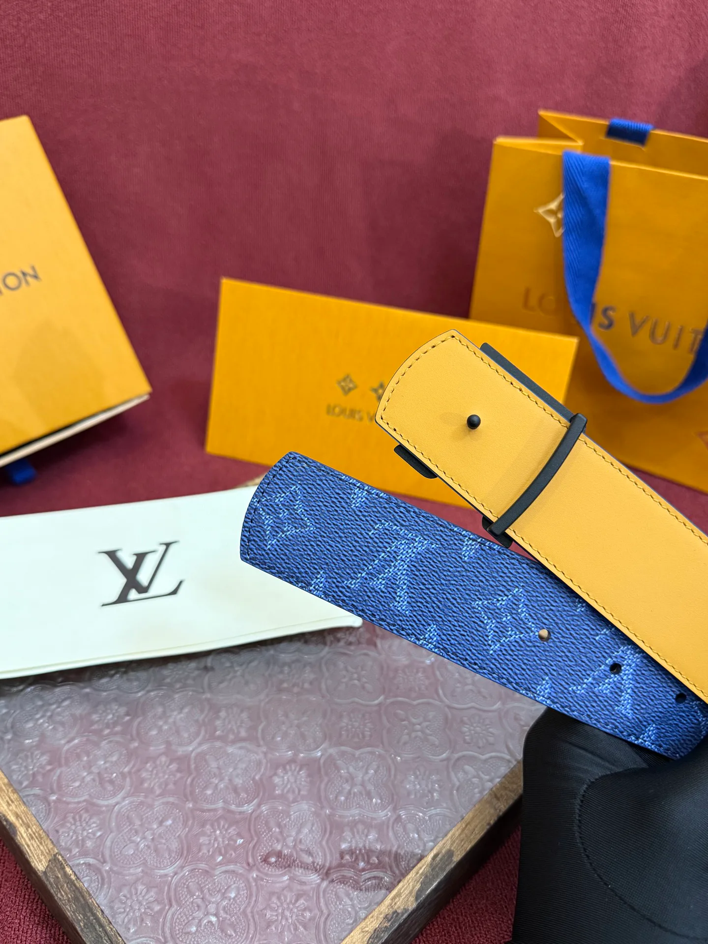 Ремни Louis Vuitton 608170