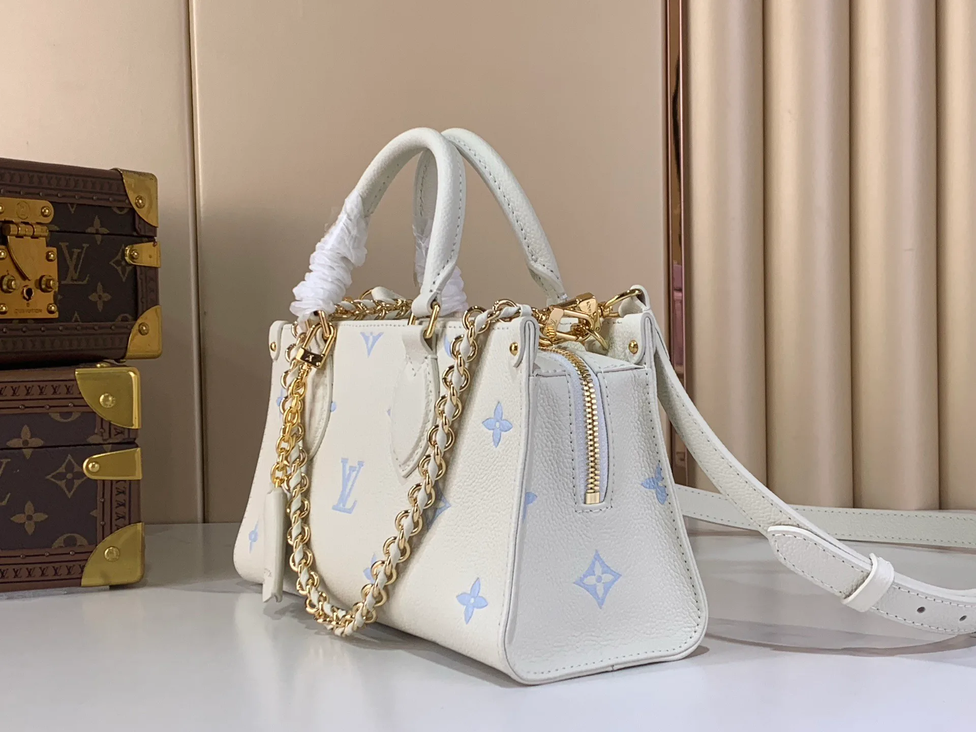 Классические Сумки Женские Louis Vuitton 1547170