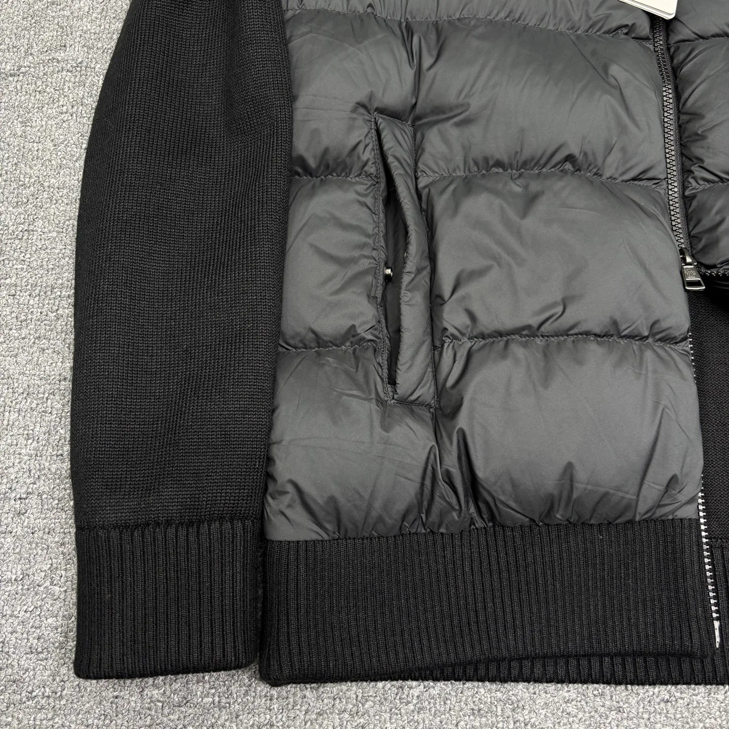 Куртки И Пуховики Женские Moncler 18386602