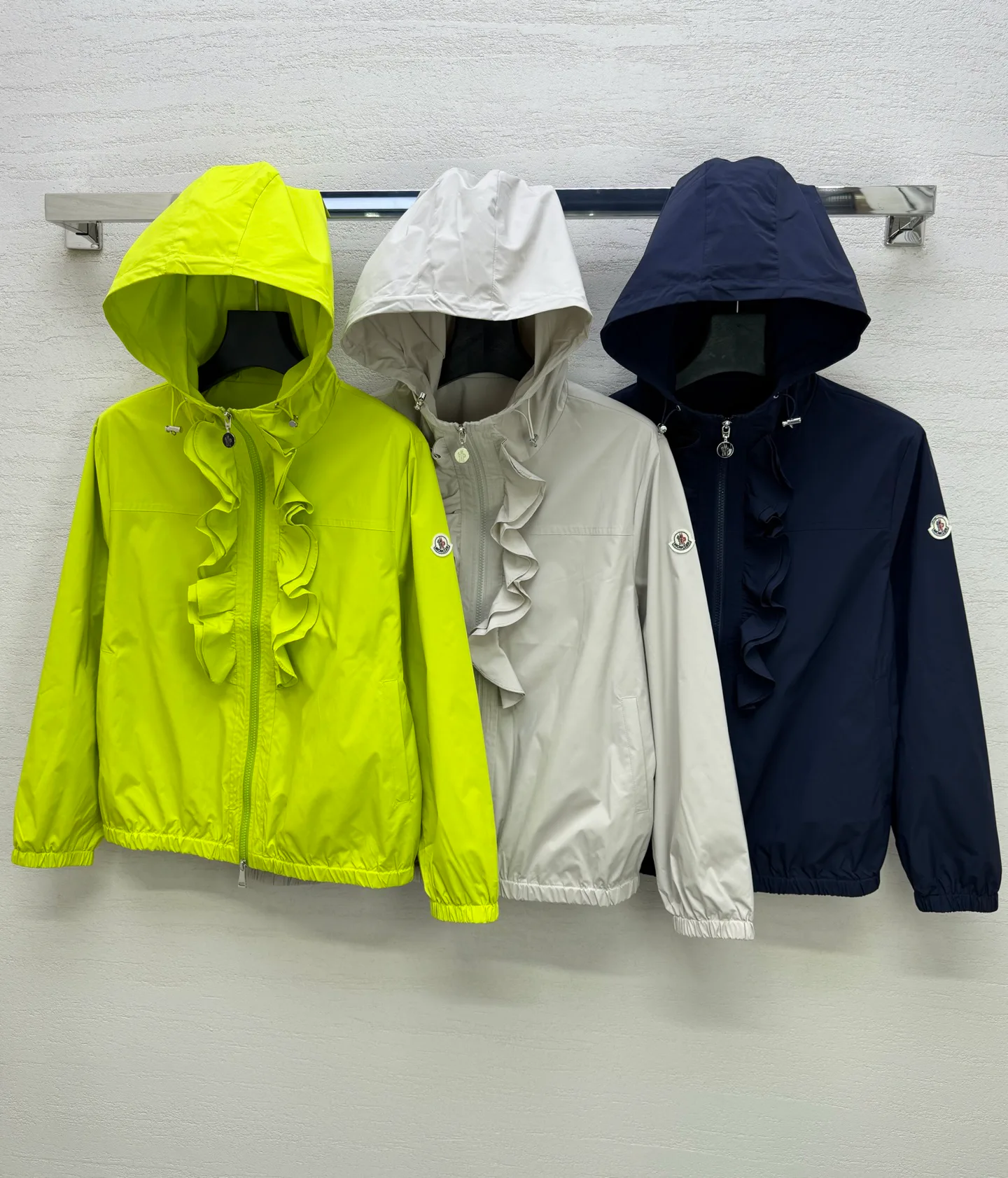 Куртки И Пуховики Женские Moncler 11513438