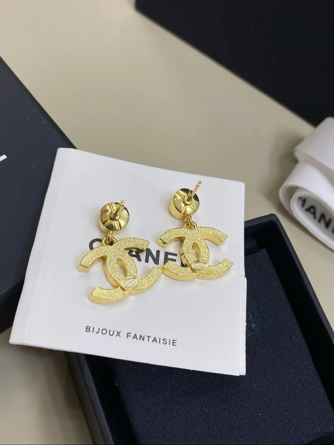 Бижутерия Chanel 11223552