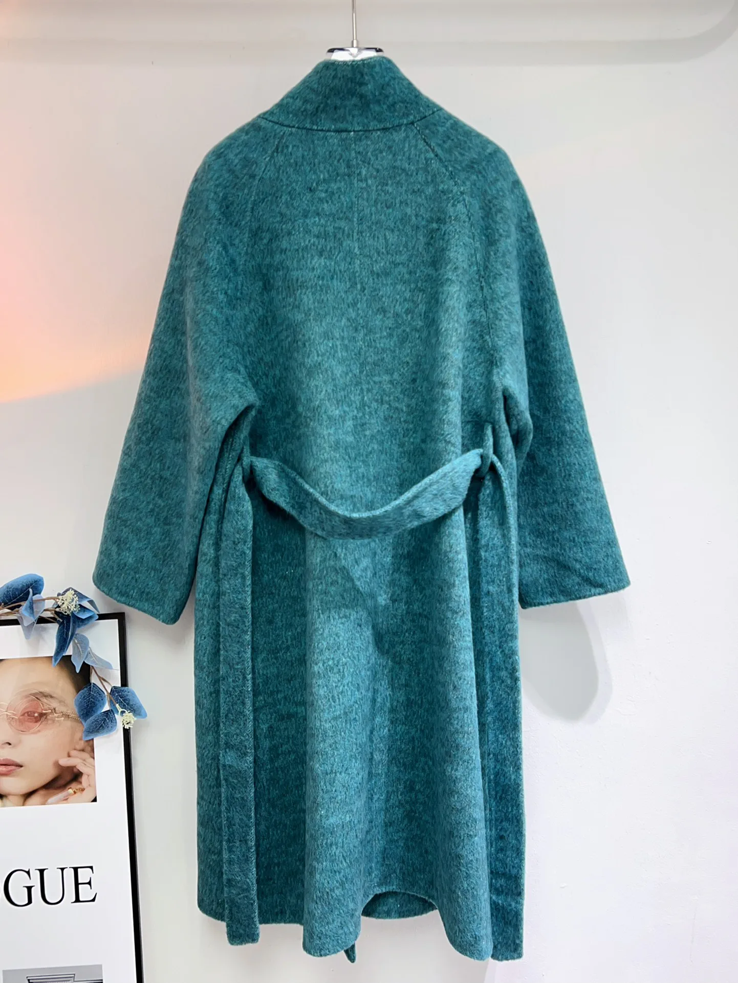 Пальто Женские Valentino 856054