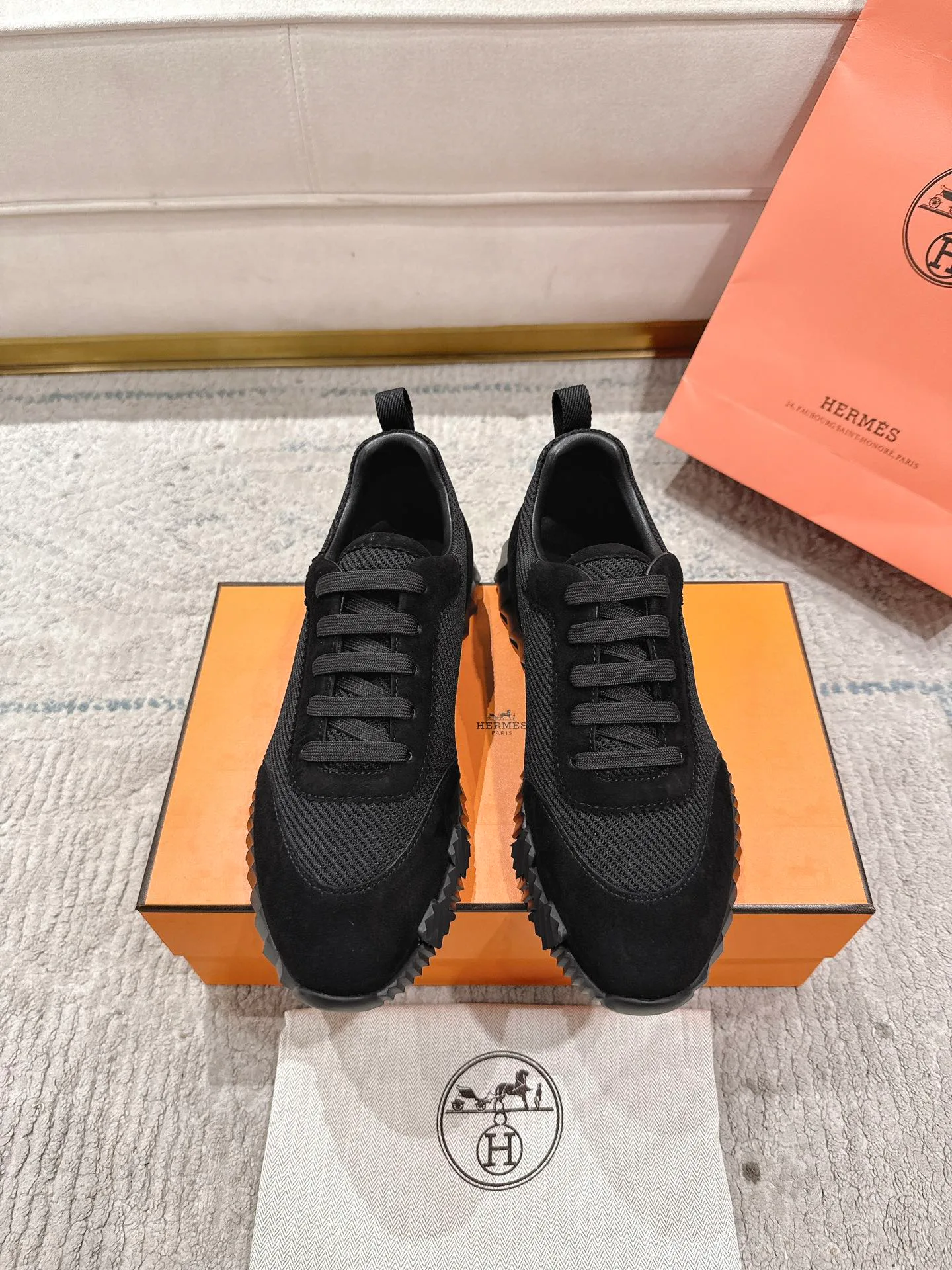 Кроссовки Женские Hermes 11738671