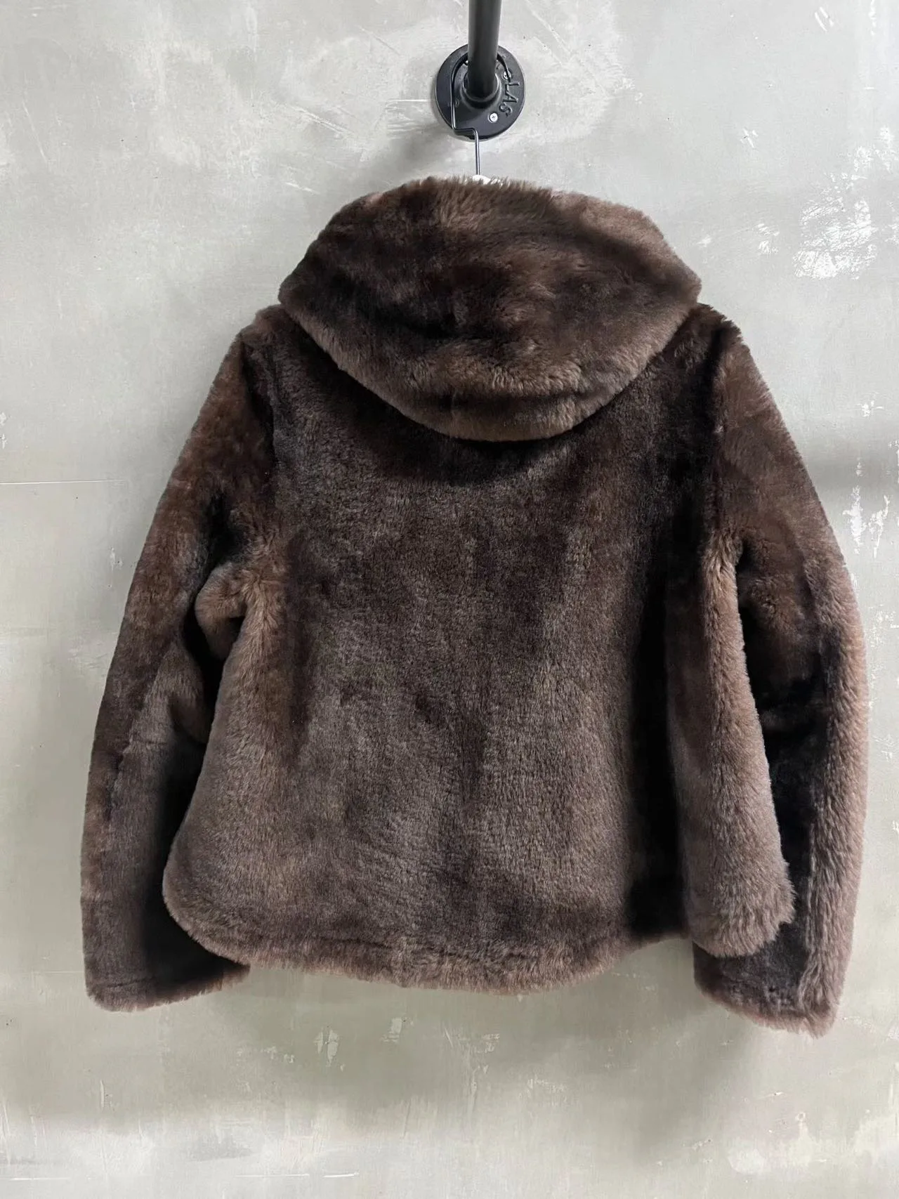 Кожаные Куртки И Дублёнки Женские Loewe 258987