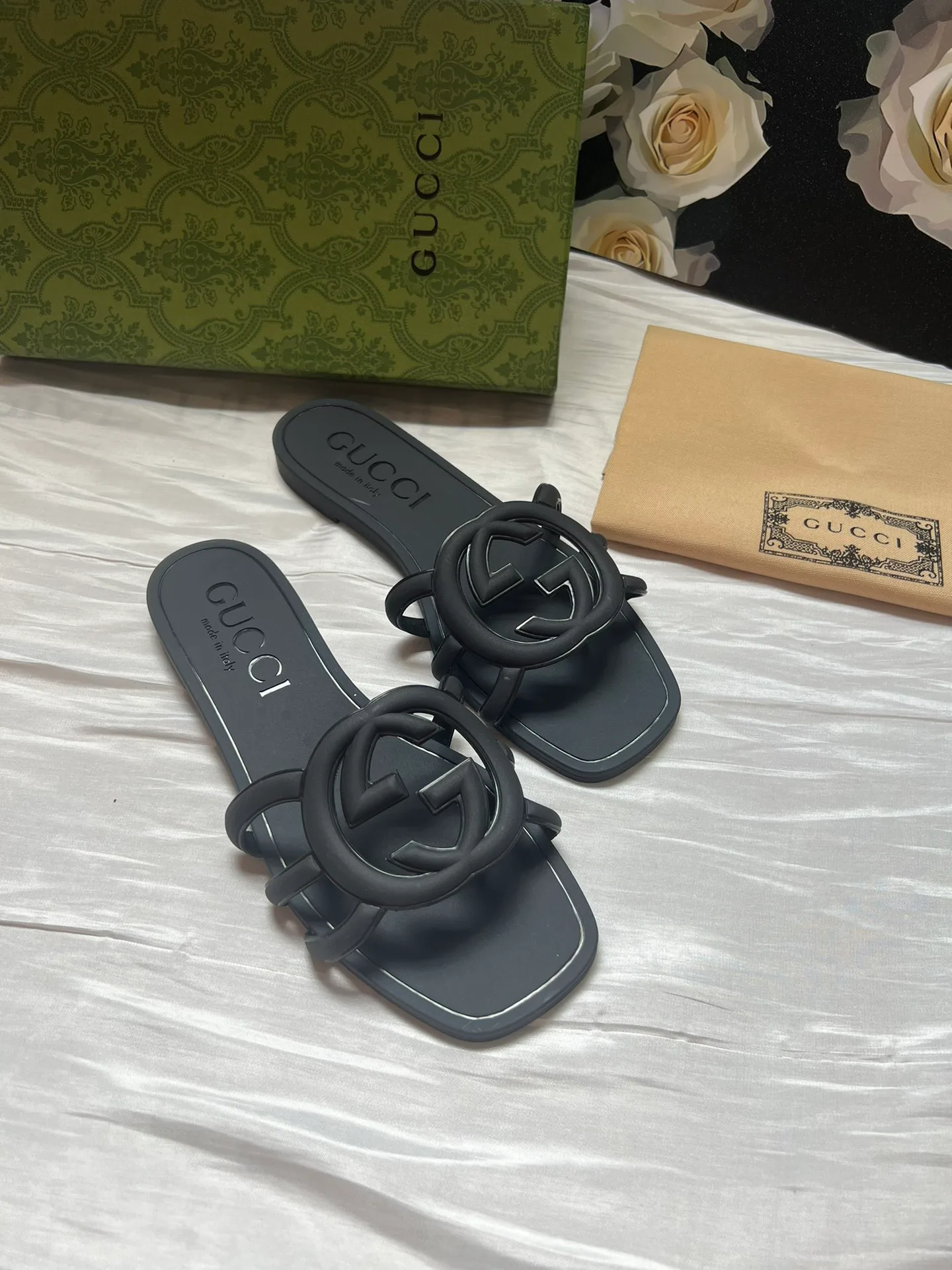 Шлепанцы Женские Gucci 16810