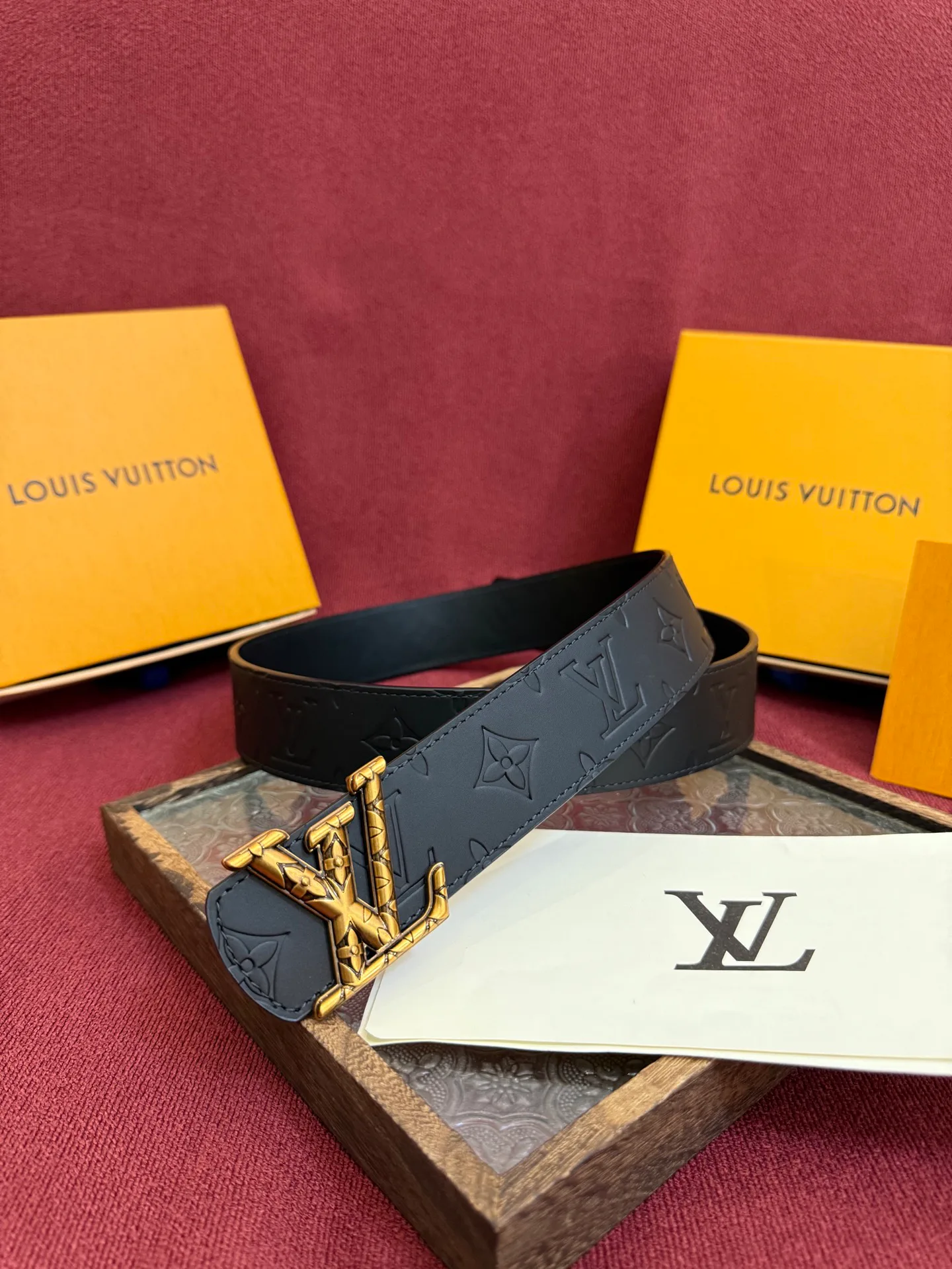 Ремни Louis Vuitton 420712