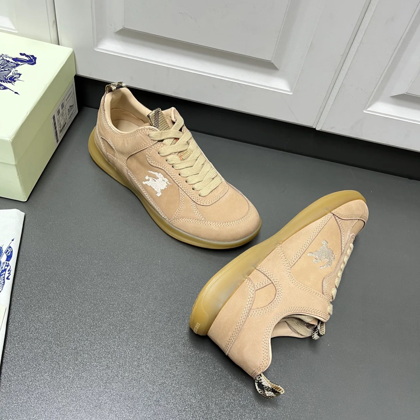 Кеды Женские Burberry 9998341