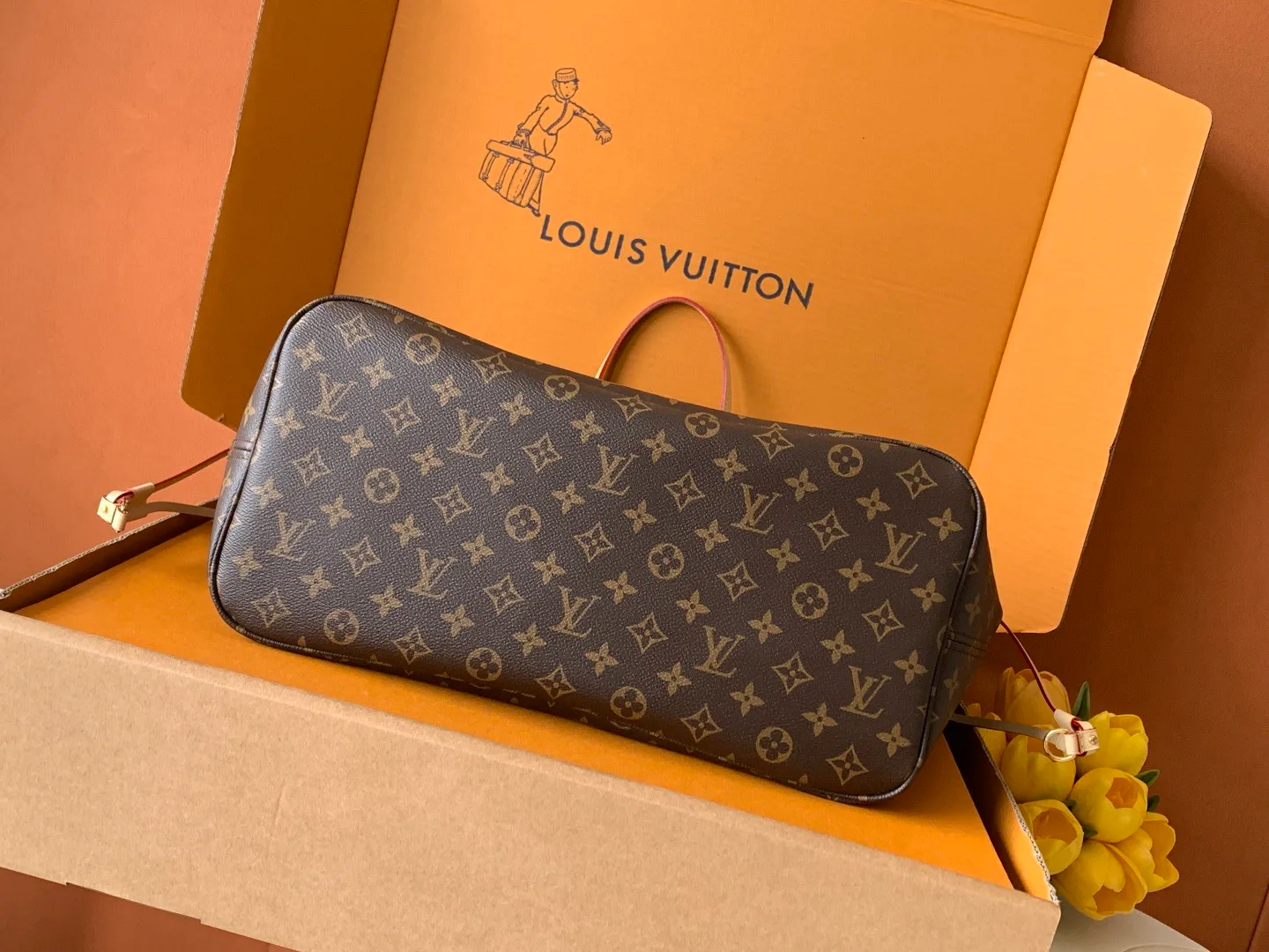 Классические Сумки Женские Louis Vuitton 17844889
