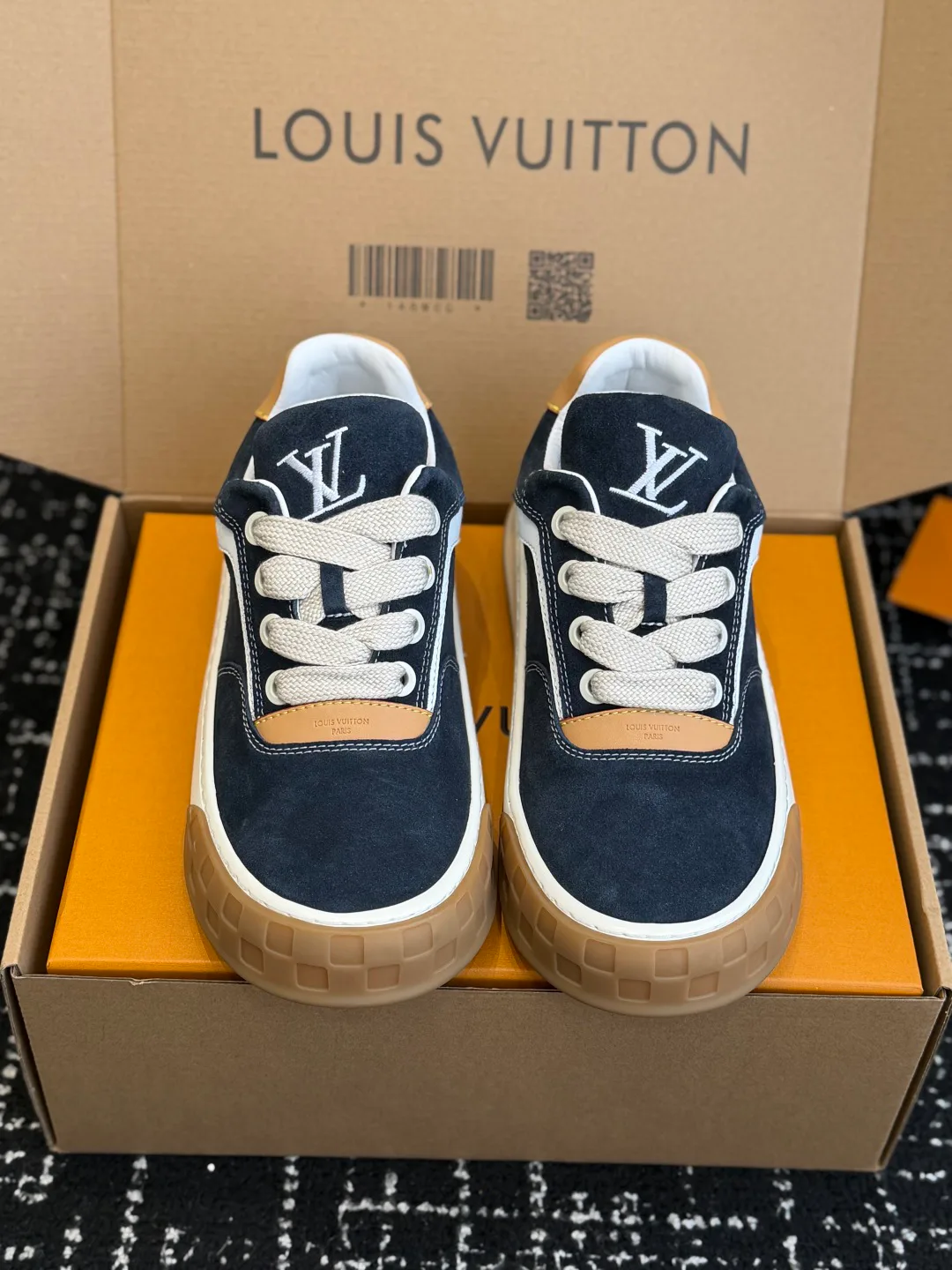 Кроссовки Женские Louis Vuitton 2671132