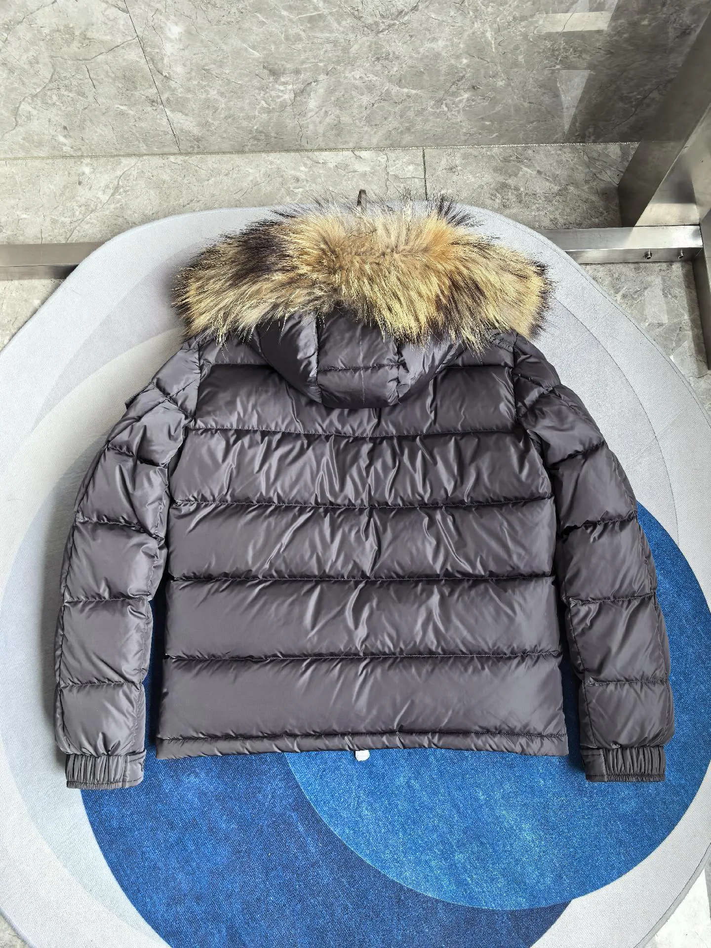 Куртки И Пуховики Женские Moncler 18761342