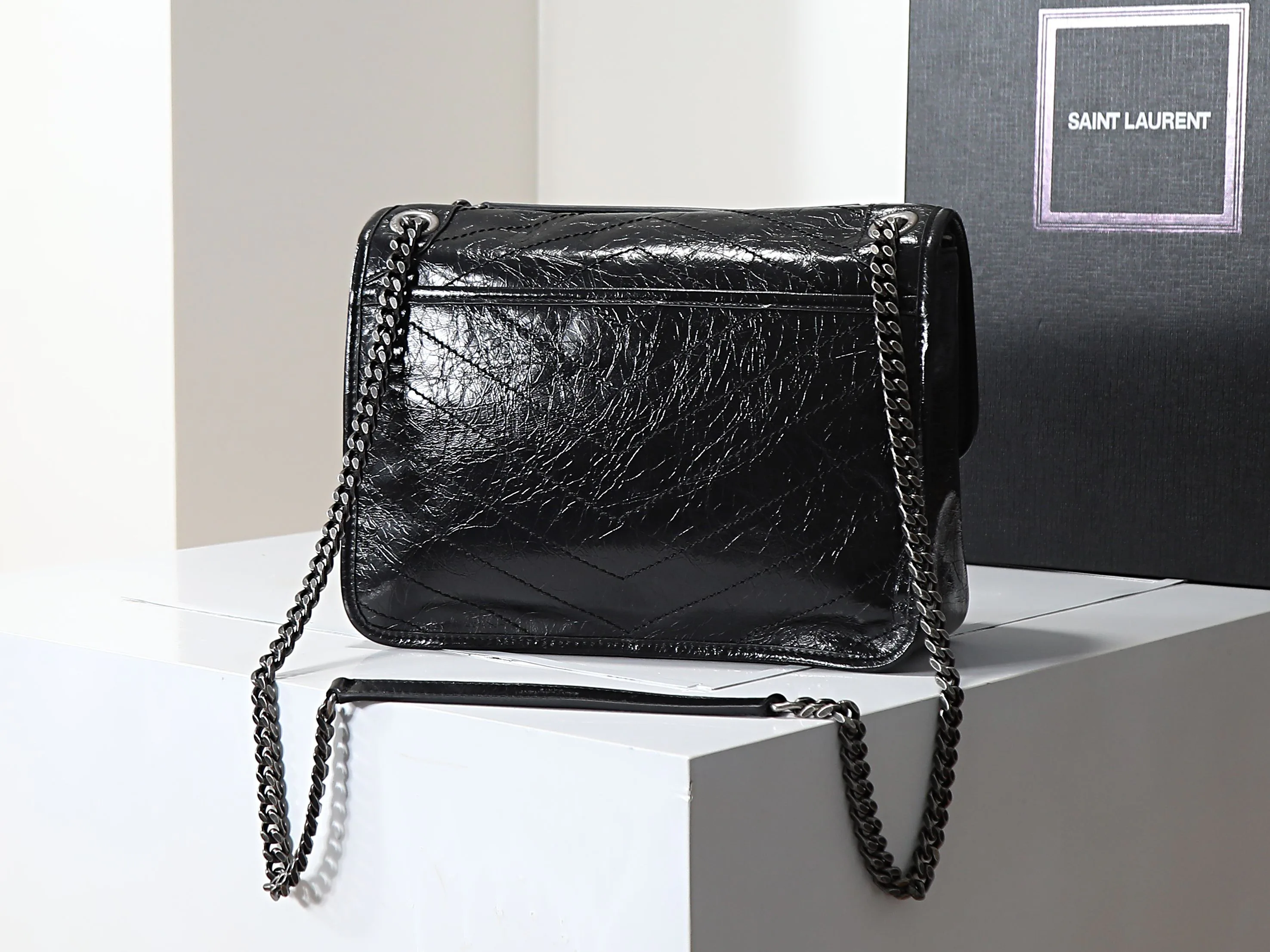 Классические Сумки Женские Saint Laurent 17138034