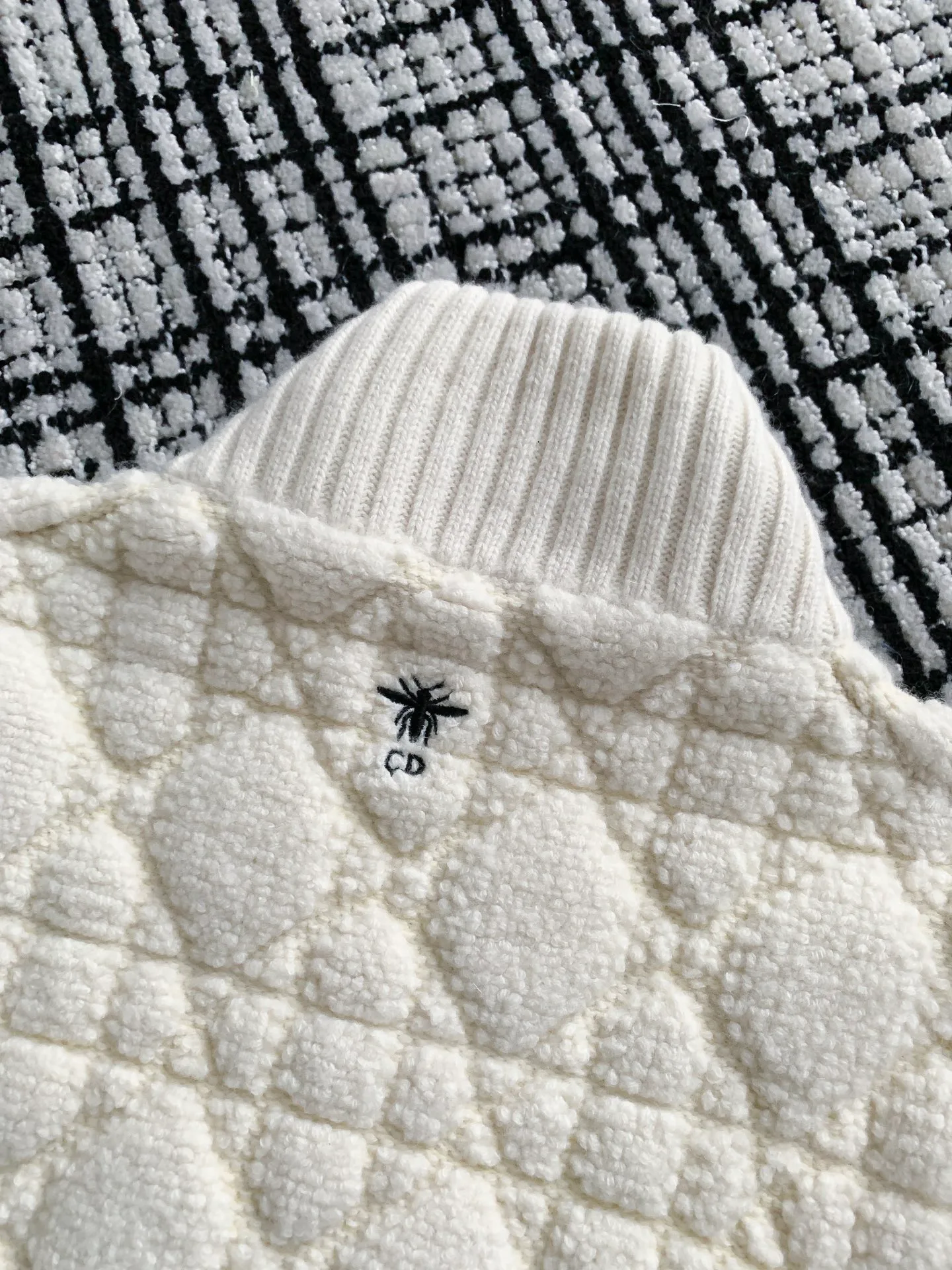 Джемперы И Свитеры Женские Christian Dior 19760725