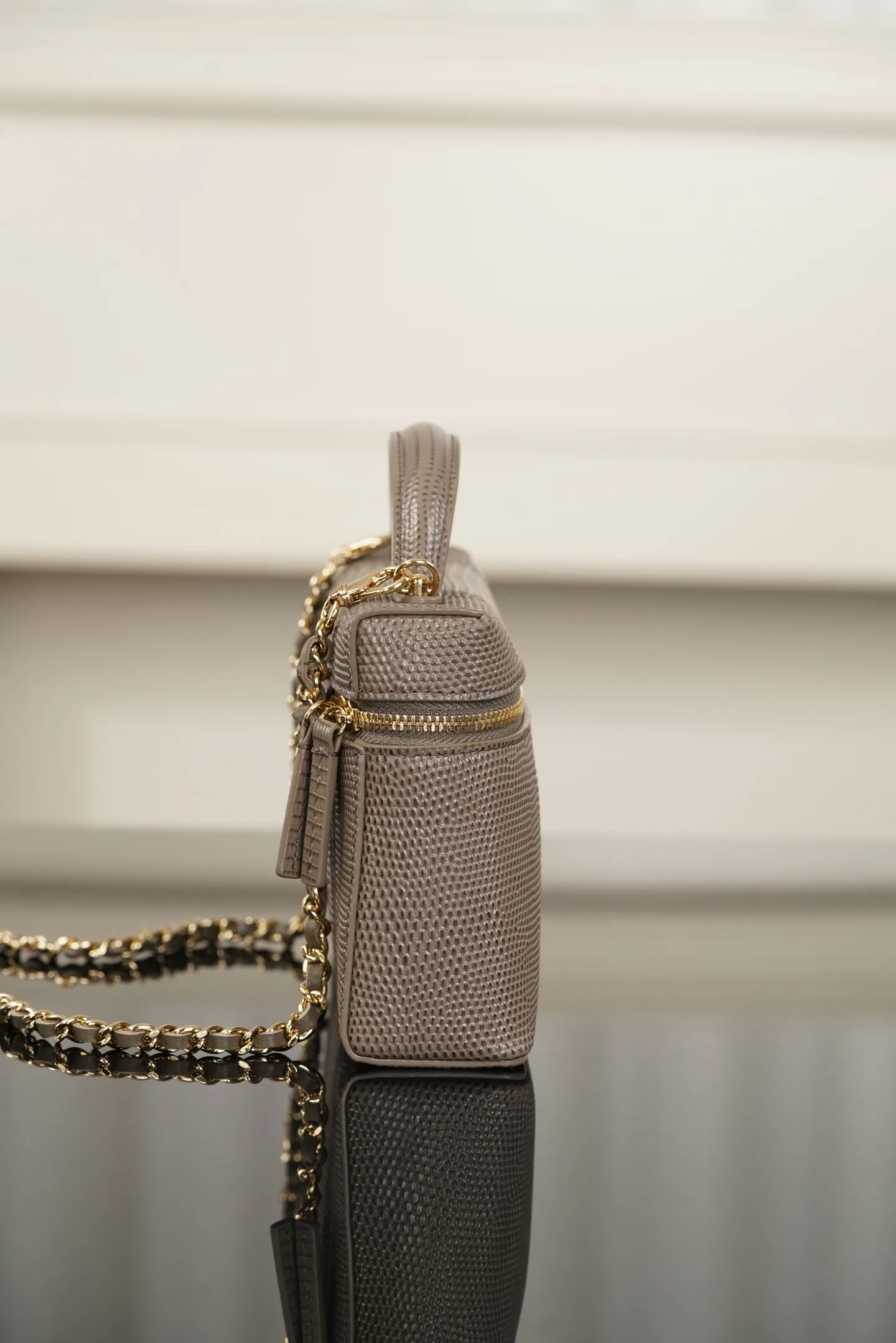 Классические Сумки Женские Chanel 17979690