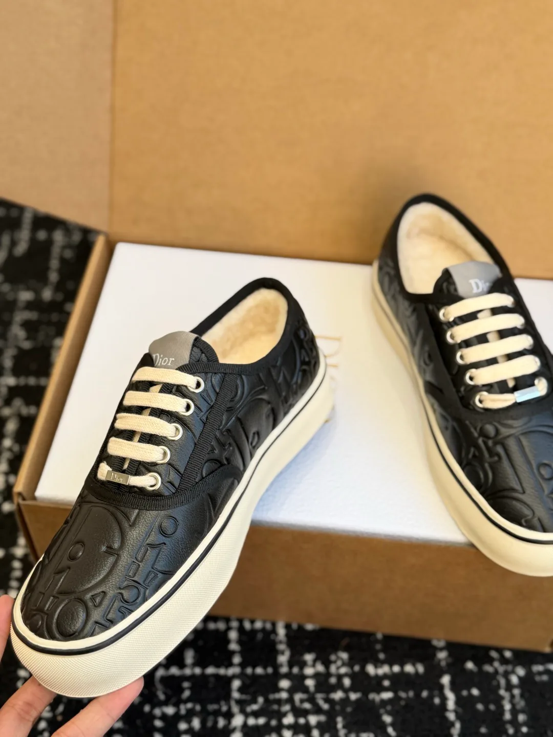Кроссовки Женские Christian Dior 18884968