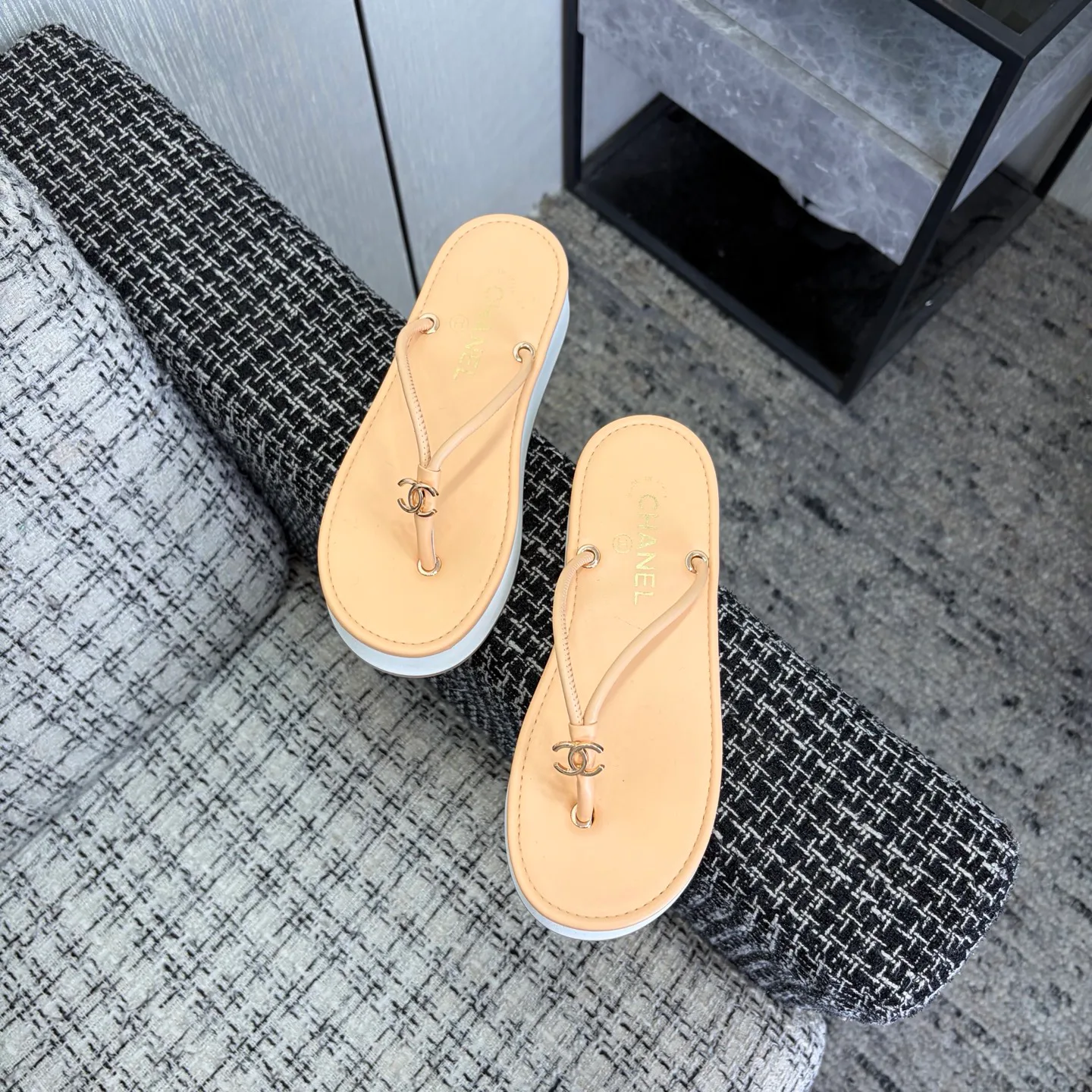 Шлепанцы Женские Chanel 13581885