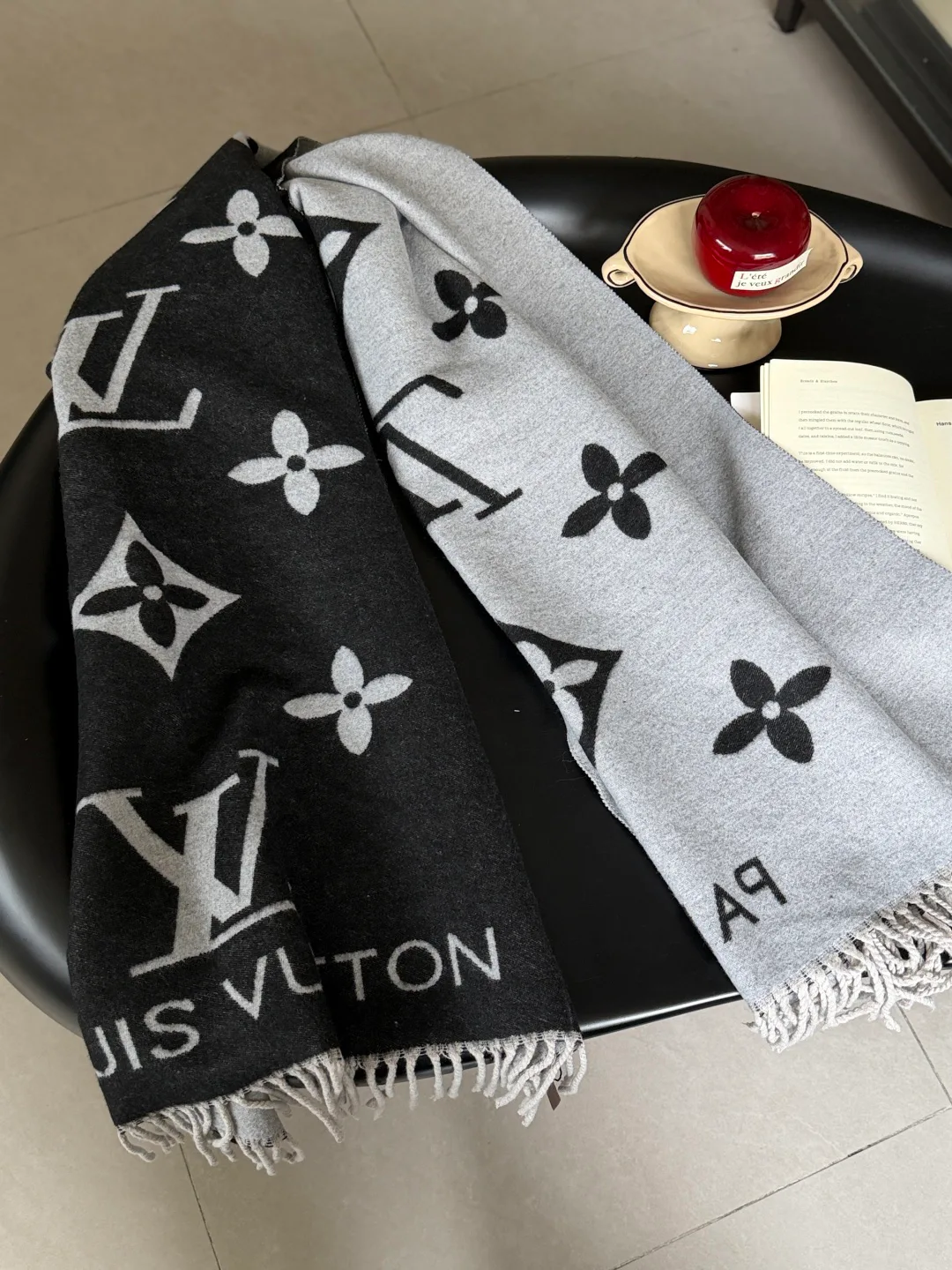 Шарфы Louis Vuitton 989590