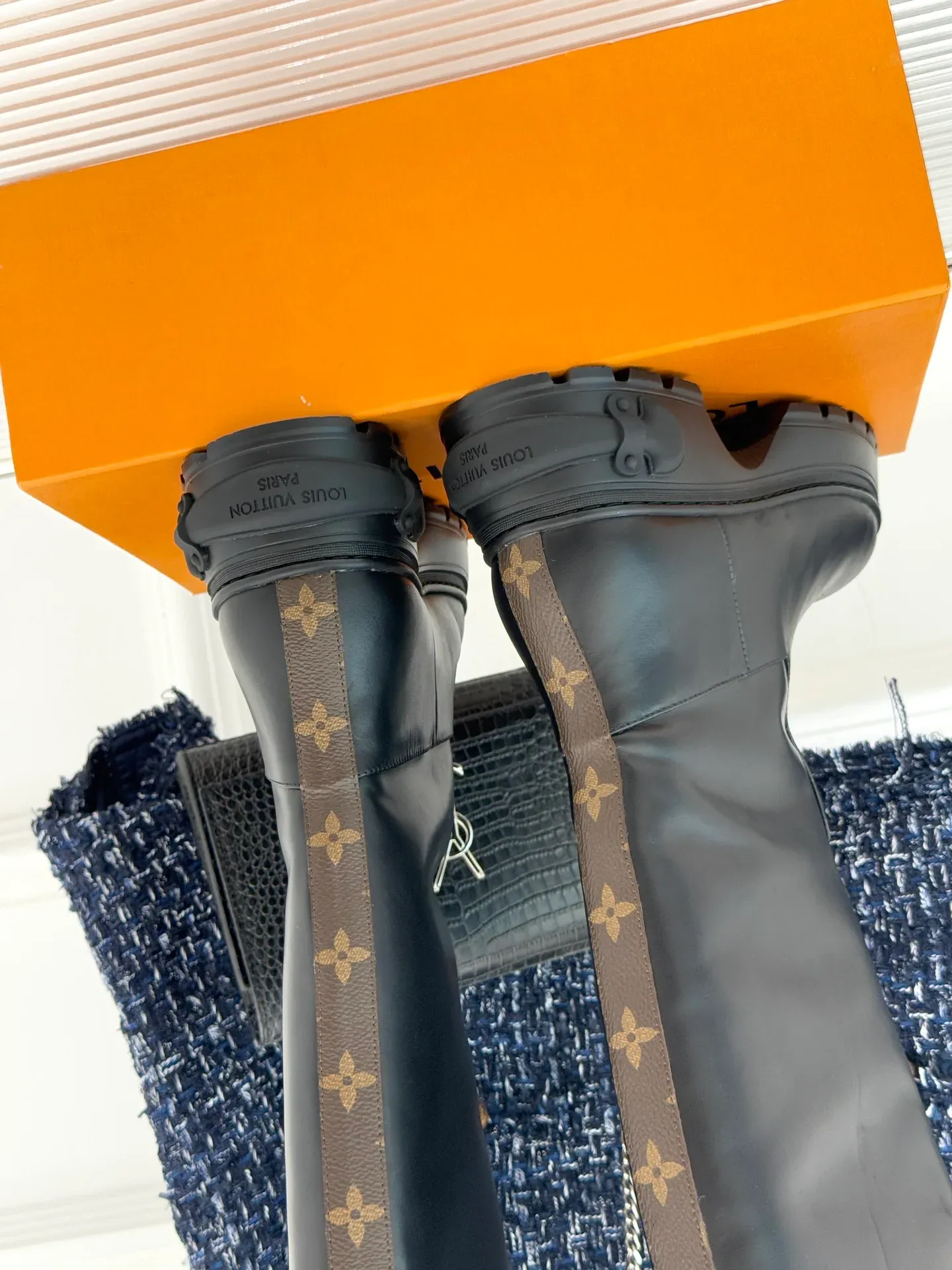 Сапоги Женские Louis Vuitton 379612