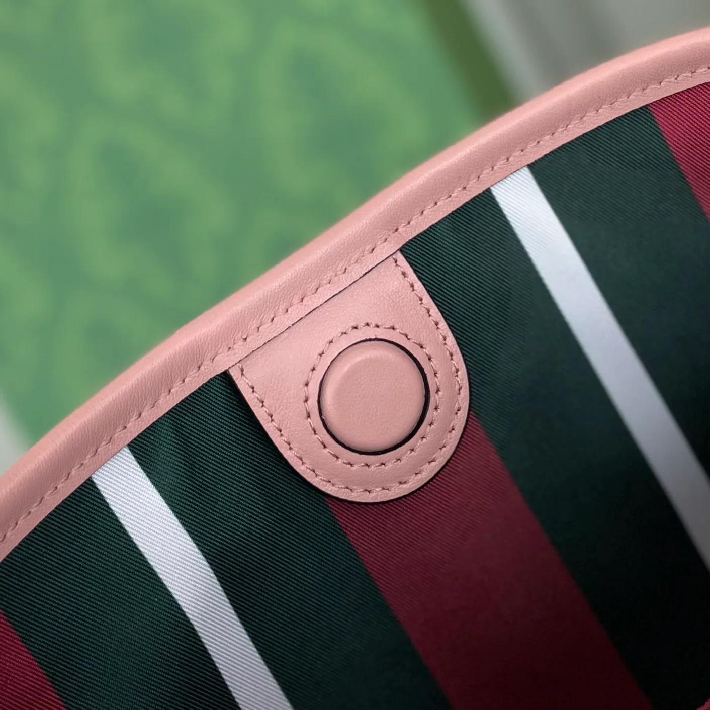 Классические Сумки Женские Gucci 11562668