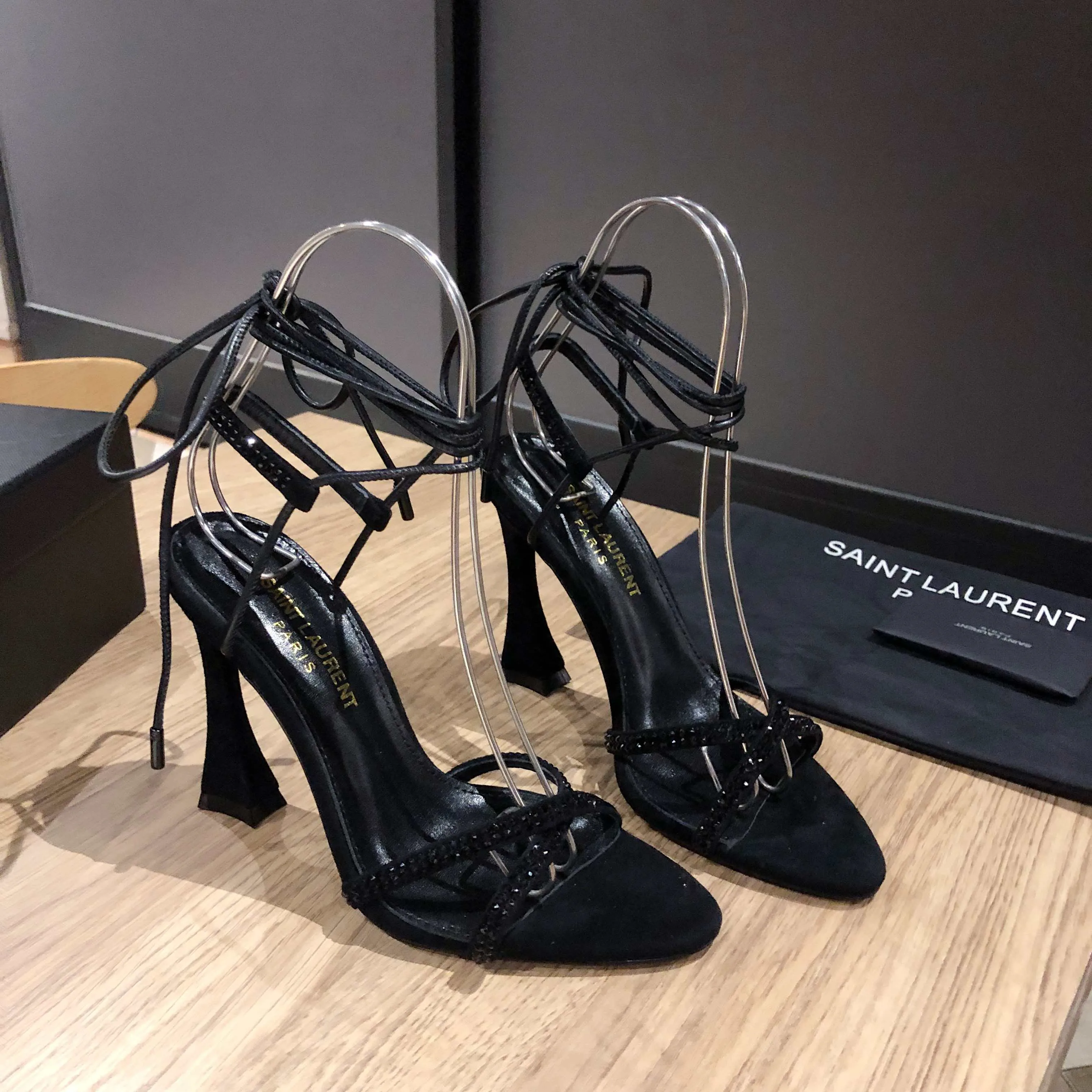 Босоножки Женские Saint Laurent 11220452