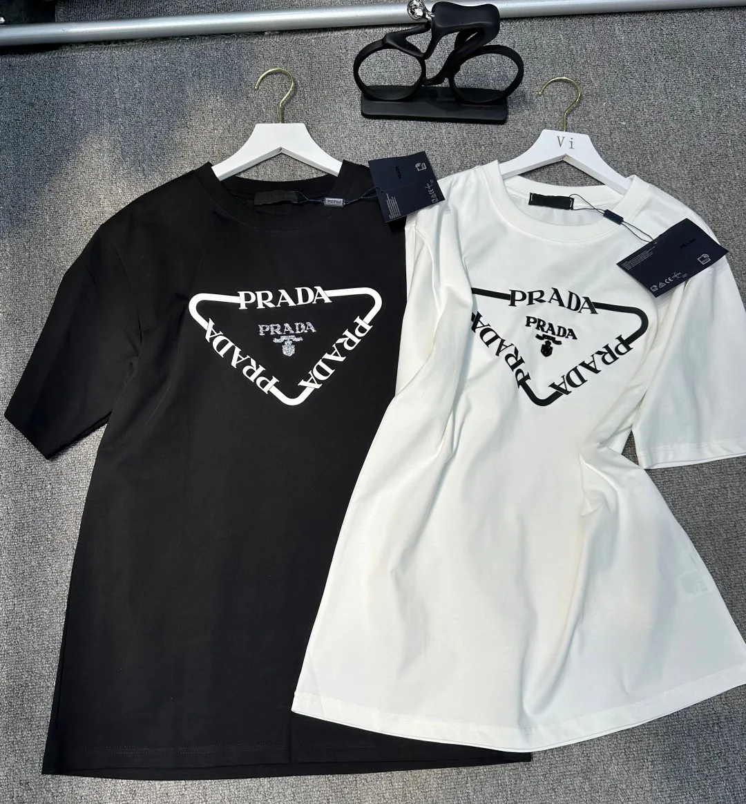 Футболки Женские Prada 11934970