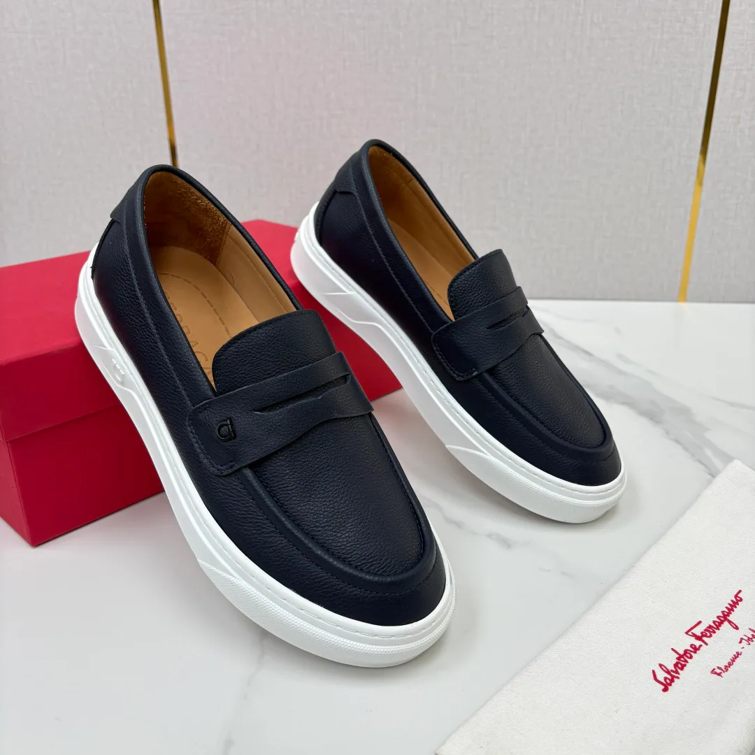 Лоферы И Мокасины Женские Salvatore Ferragamo 17936405