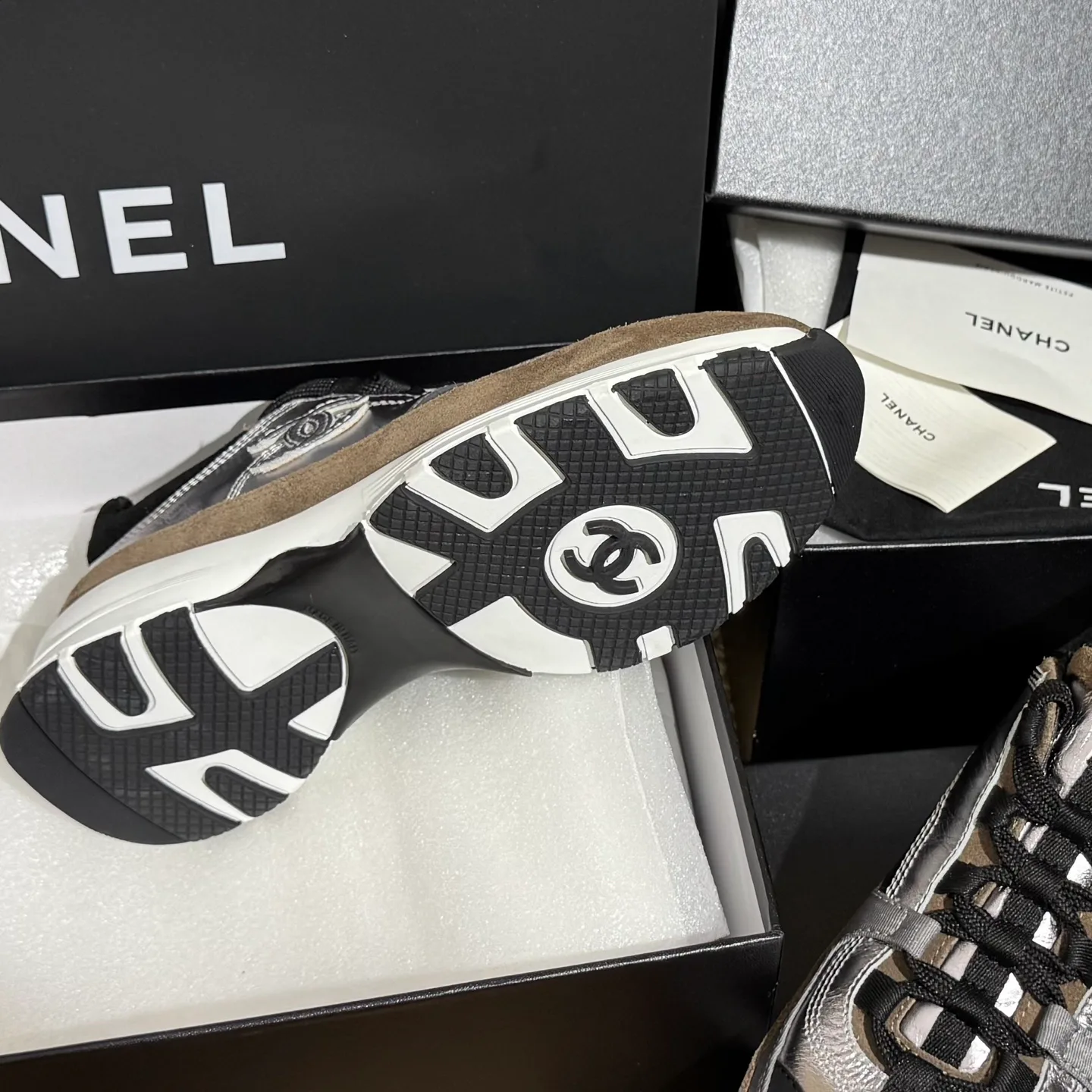 Кроссовки Женские Chanel 1769829
