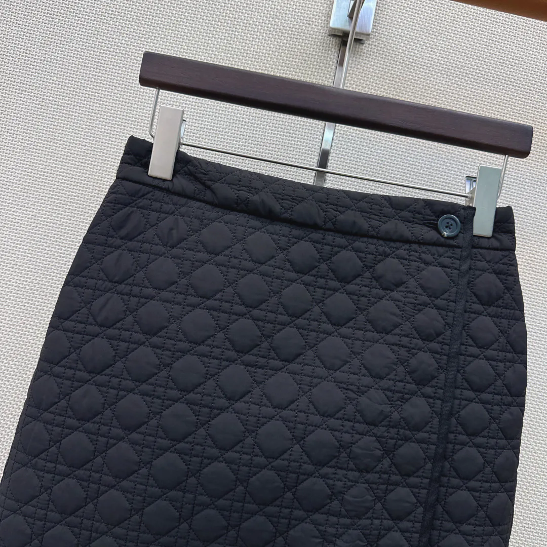 Юбки Женские Christian Dior 18435707
