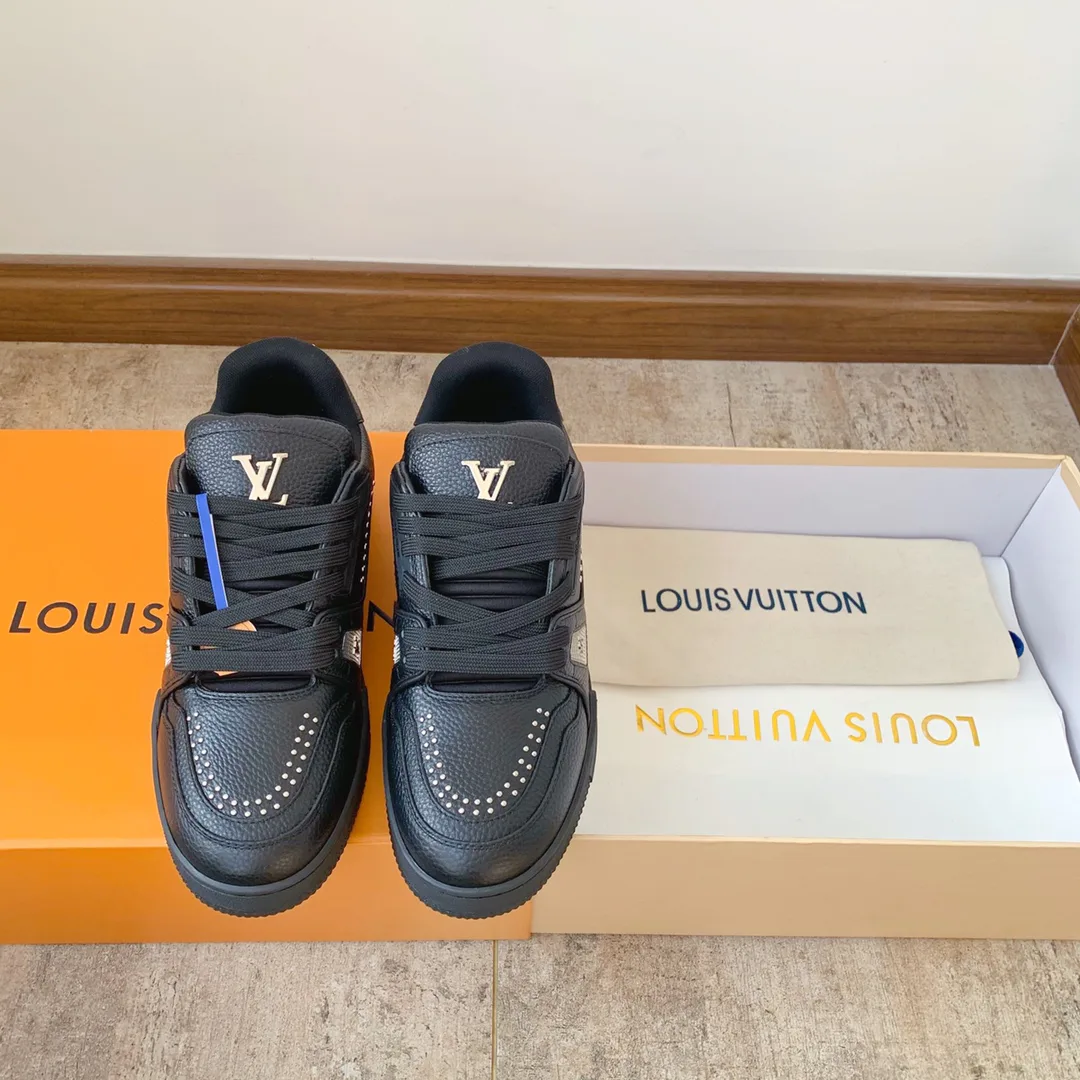 Кроссовки Женские Louis Vuitton 10234401