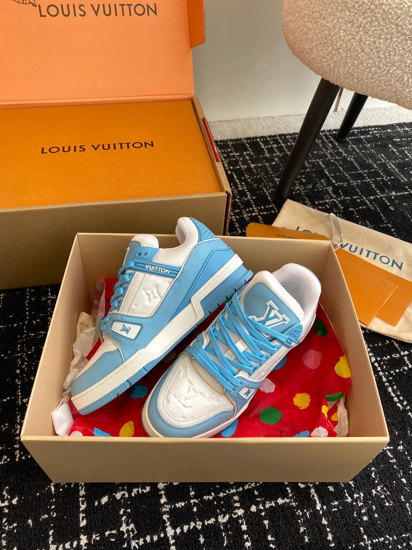 Кроссовки Женские Louis Vuitton 5790927