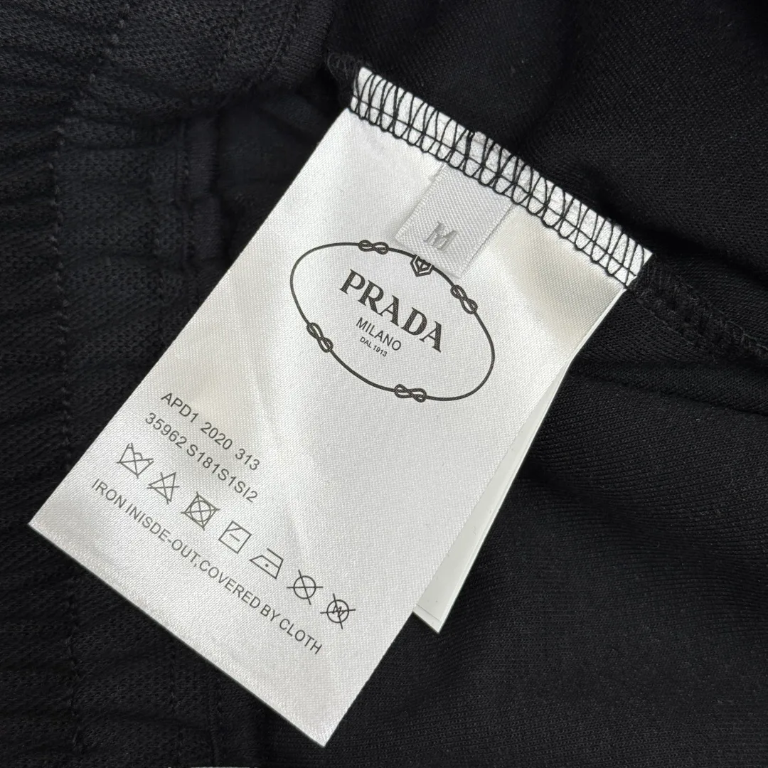 Шорты Мужские Prada 11873044