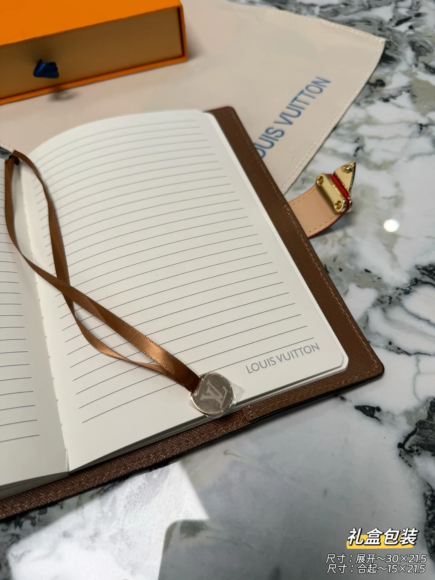 Органайзеры Louis Vuitton 277603