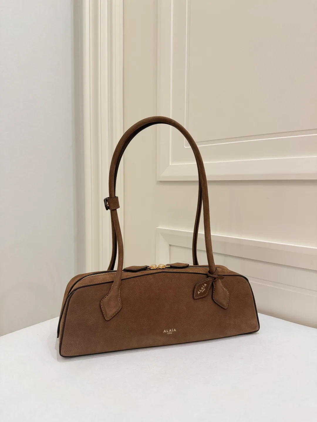 Классические Сумки Женские Alaia 9166500