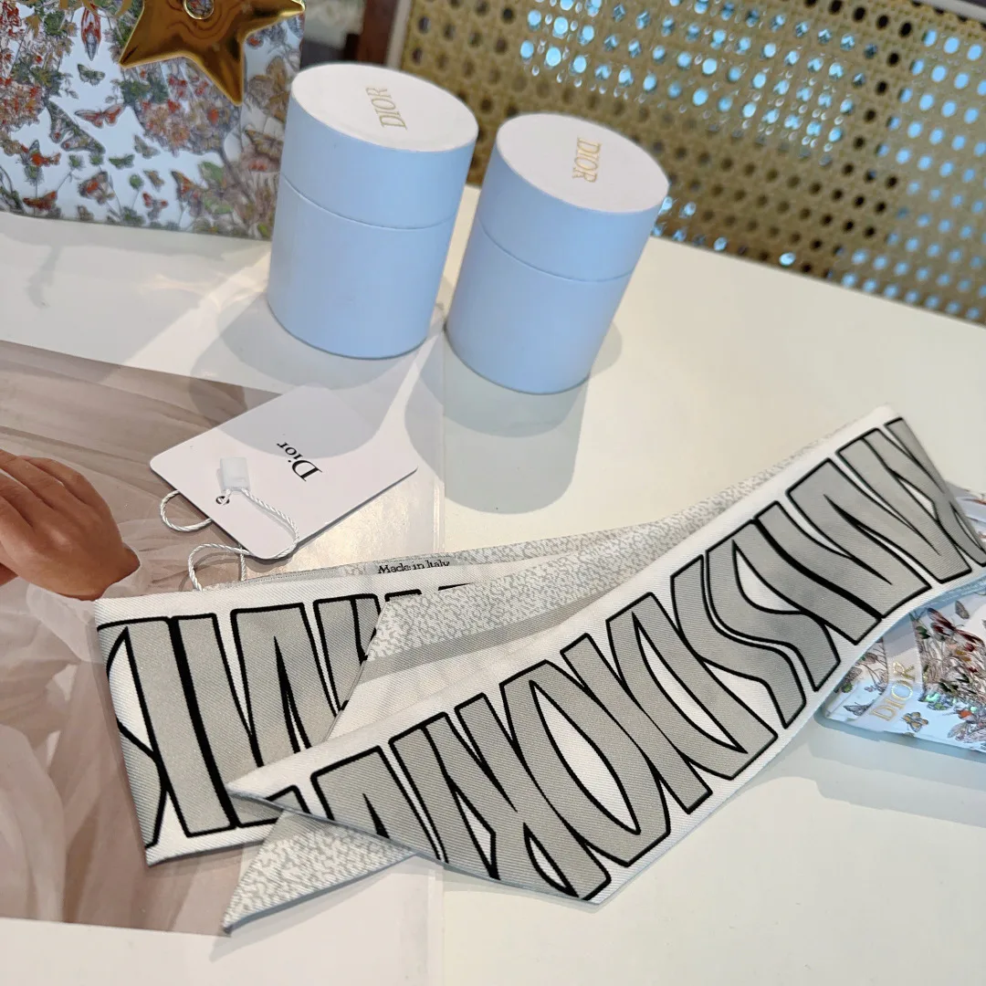 Платки Christian Dior 12918481