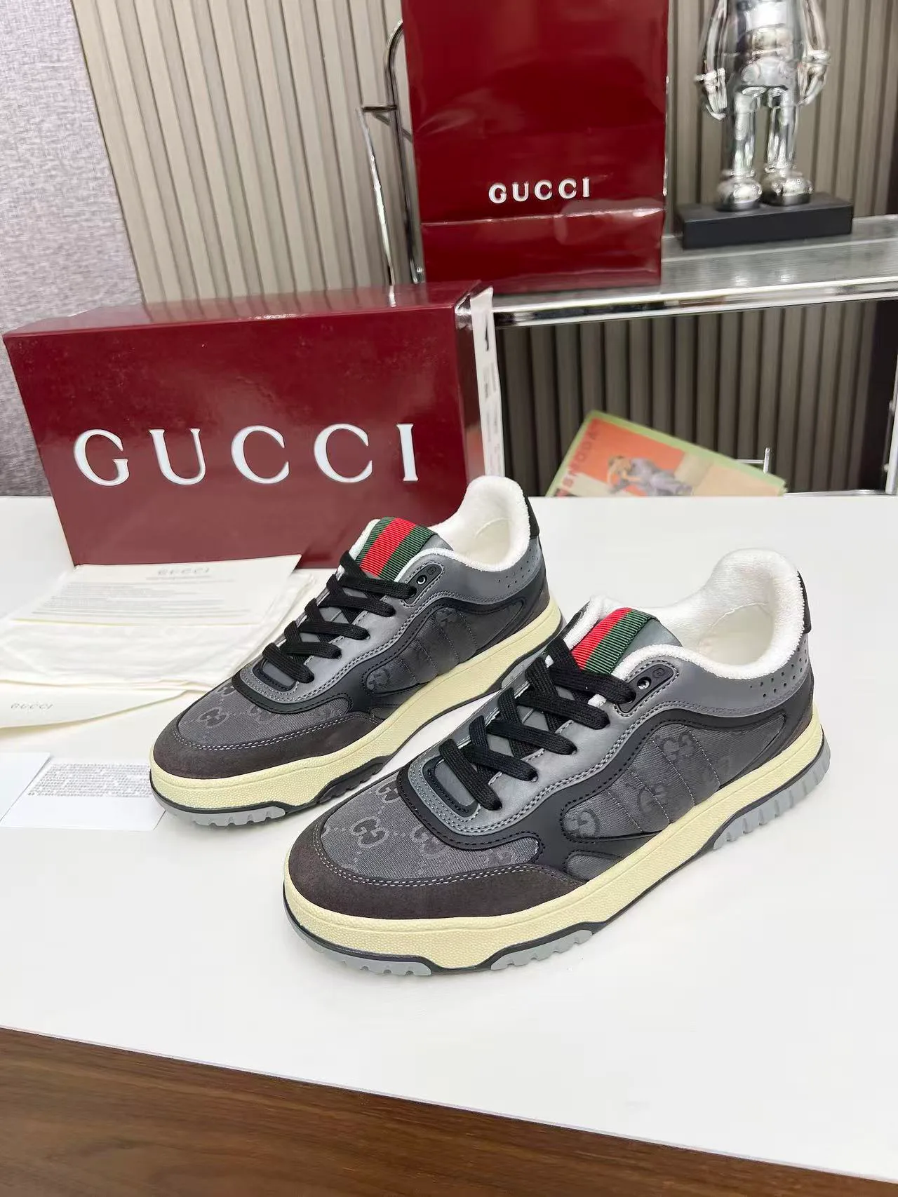 Кроссовки Мужские Gucci 17620420