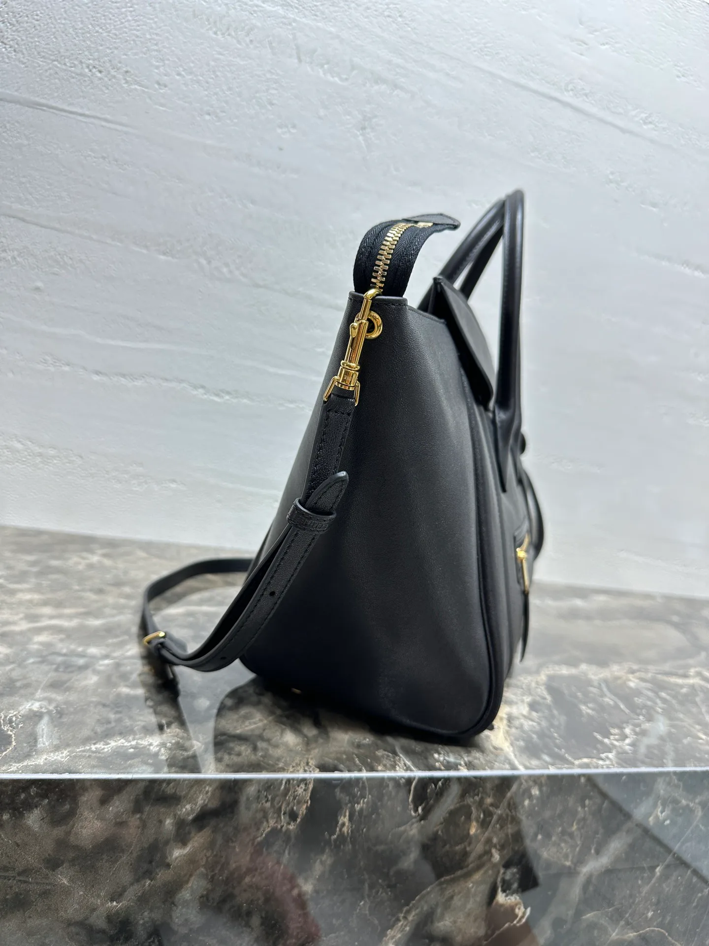 Сумки На Ремне Женские Celine 906140