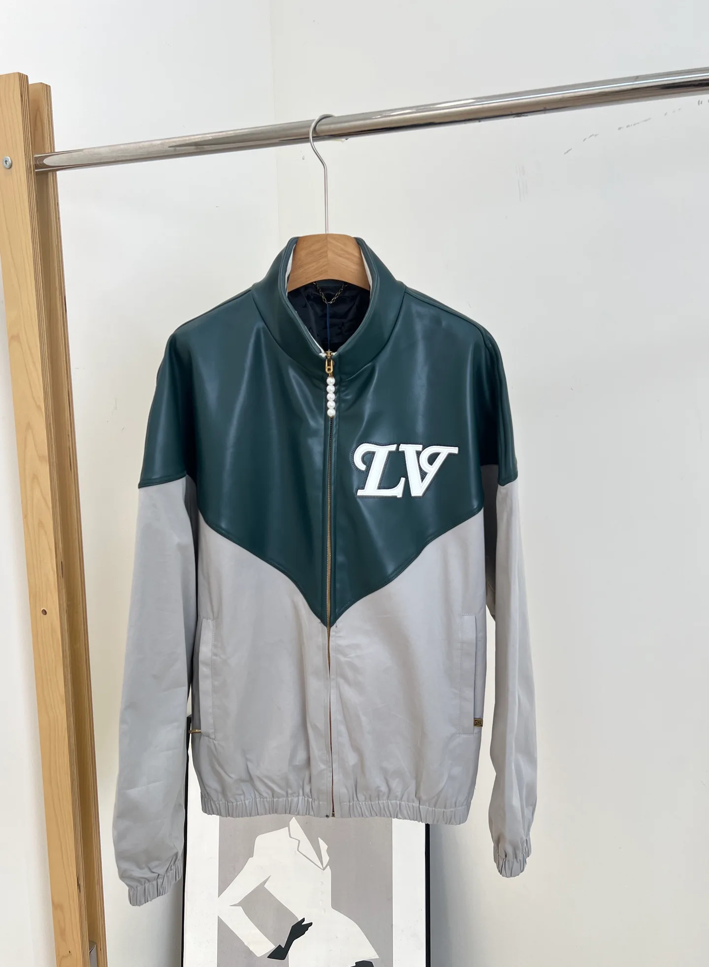 Куртки И Пуховики Мужские Louis Vuitton 169497