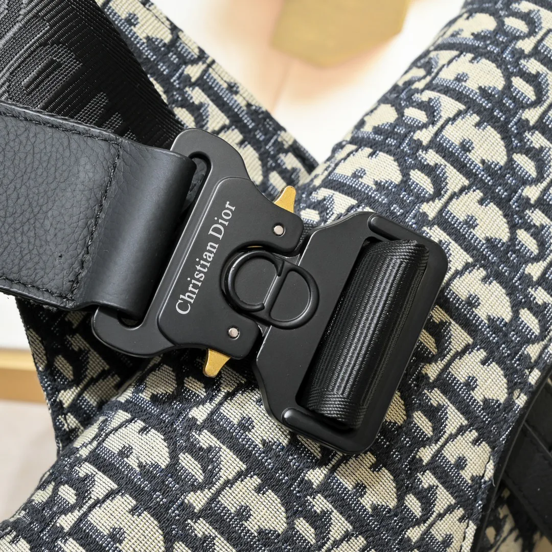 Классические Сумки Женские Christian Dior 11204068