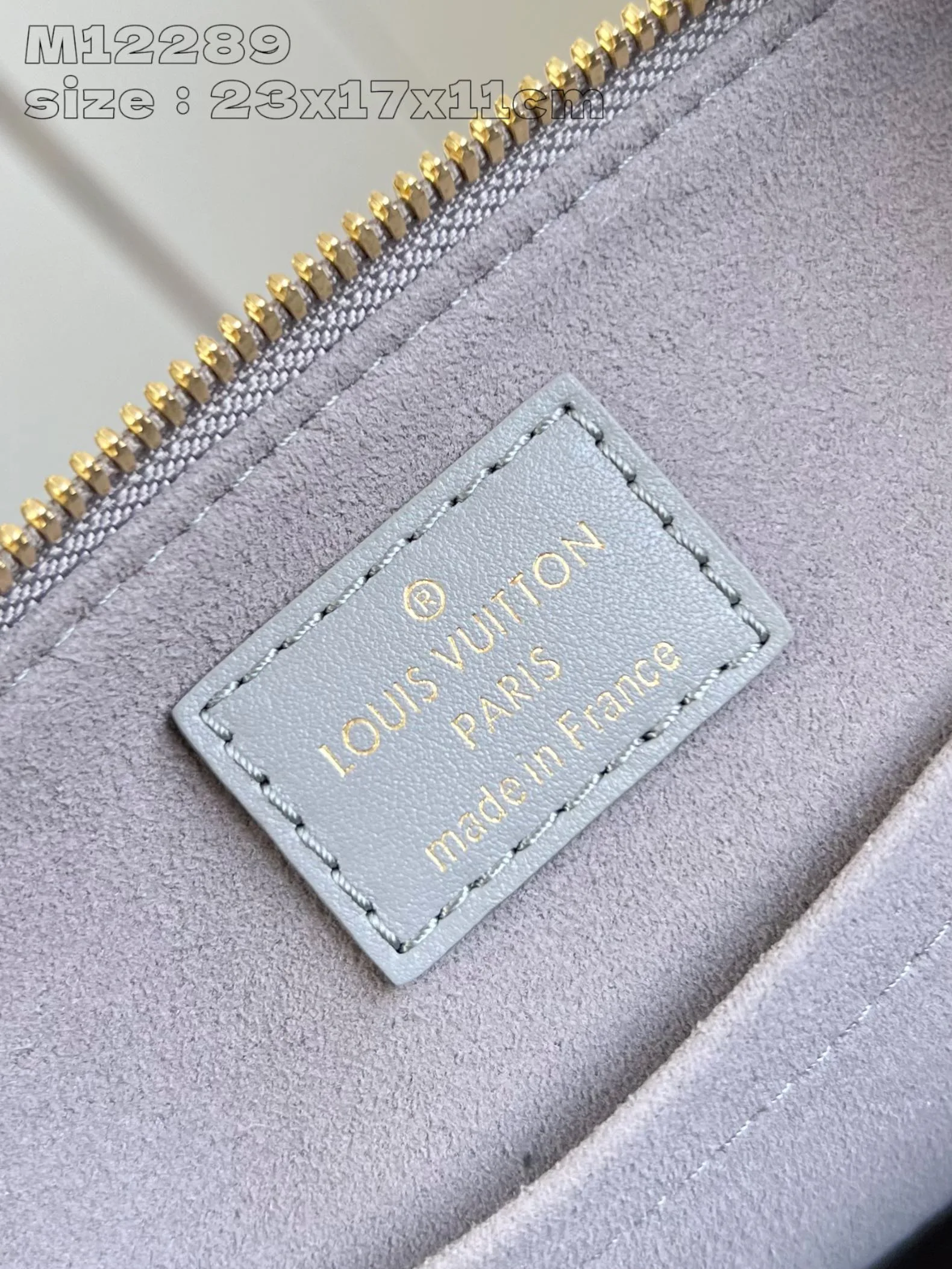 Классические Сумки Женские Louis Vuitton 18227599