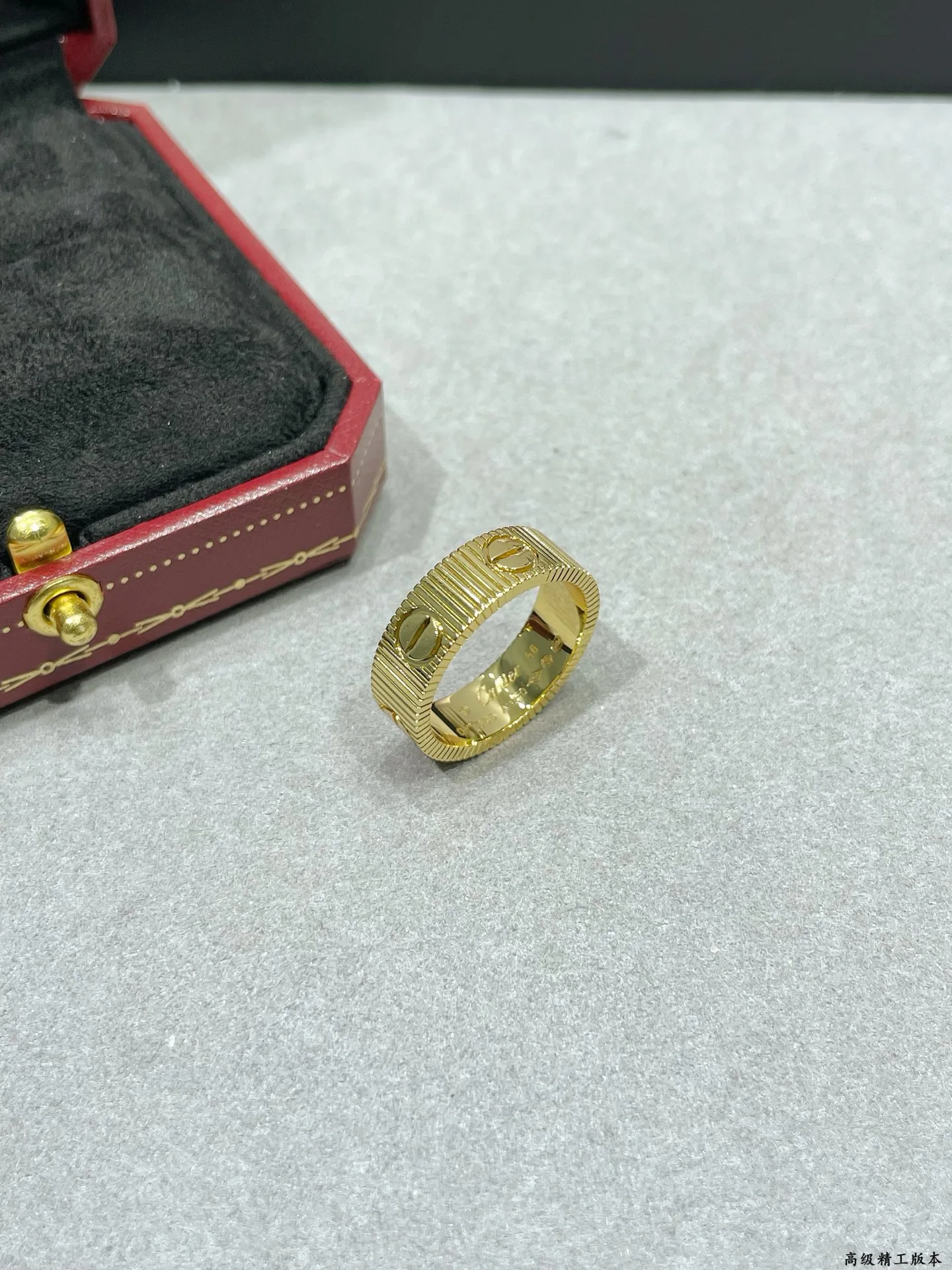 Бижутерия Cartier 260394