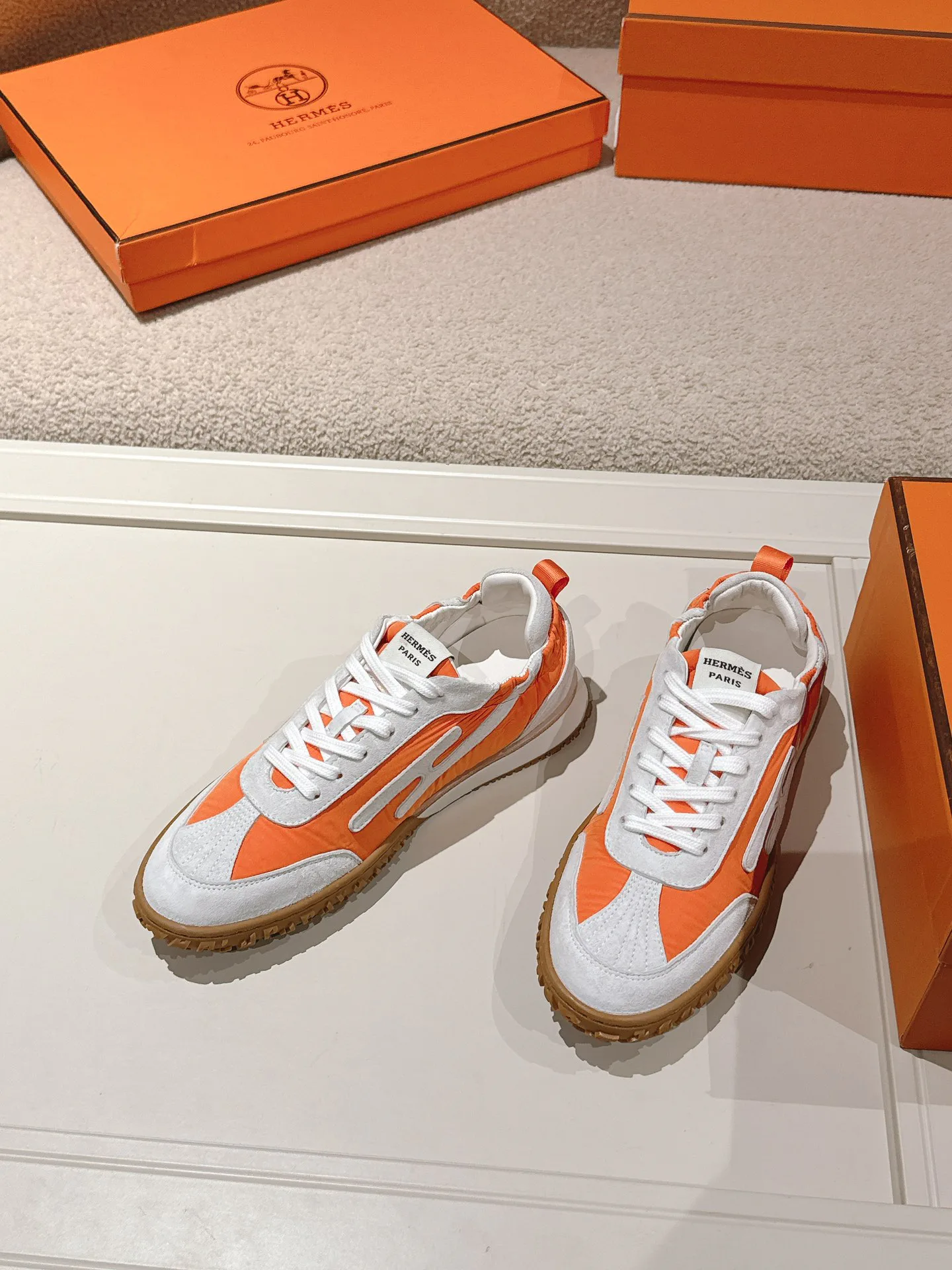 Кроссовки Женские Hermes 336427