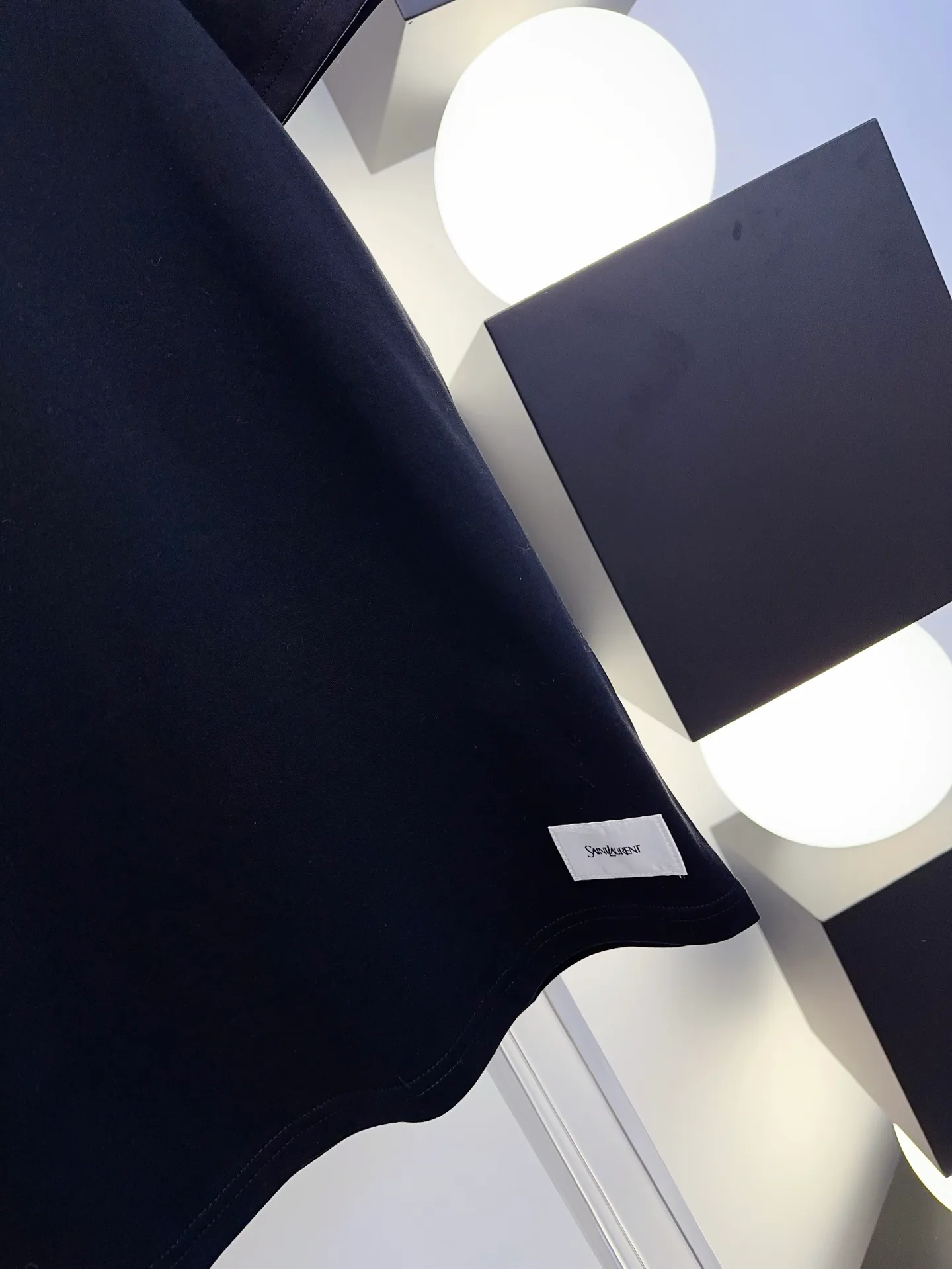 Футболки Женские Saint Laurent 11470295