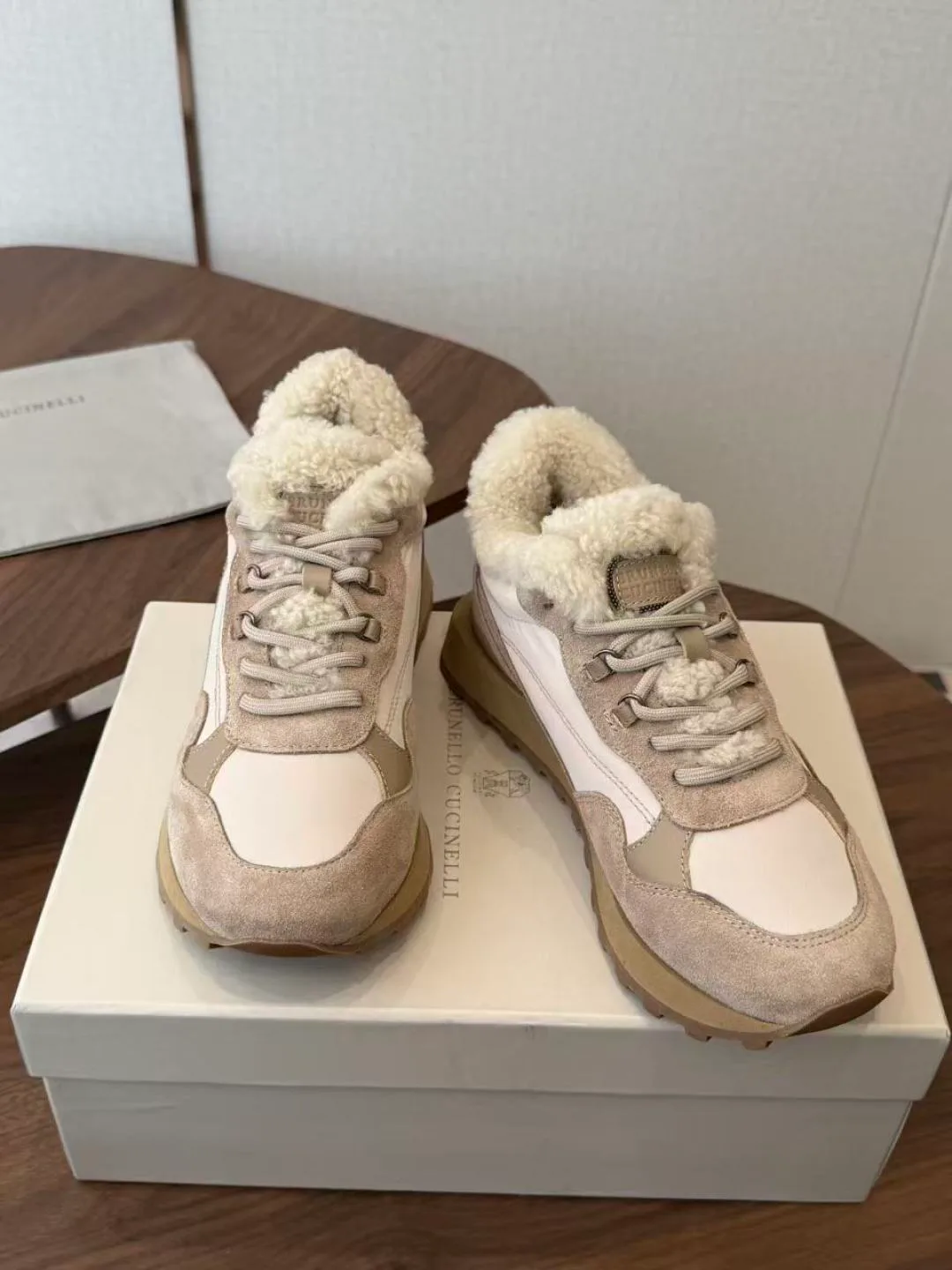 Кроссовки Женские Brunello Cucinelli 18182807