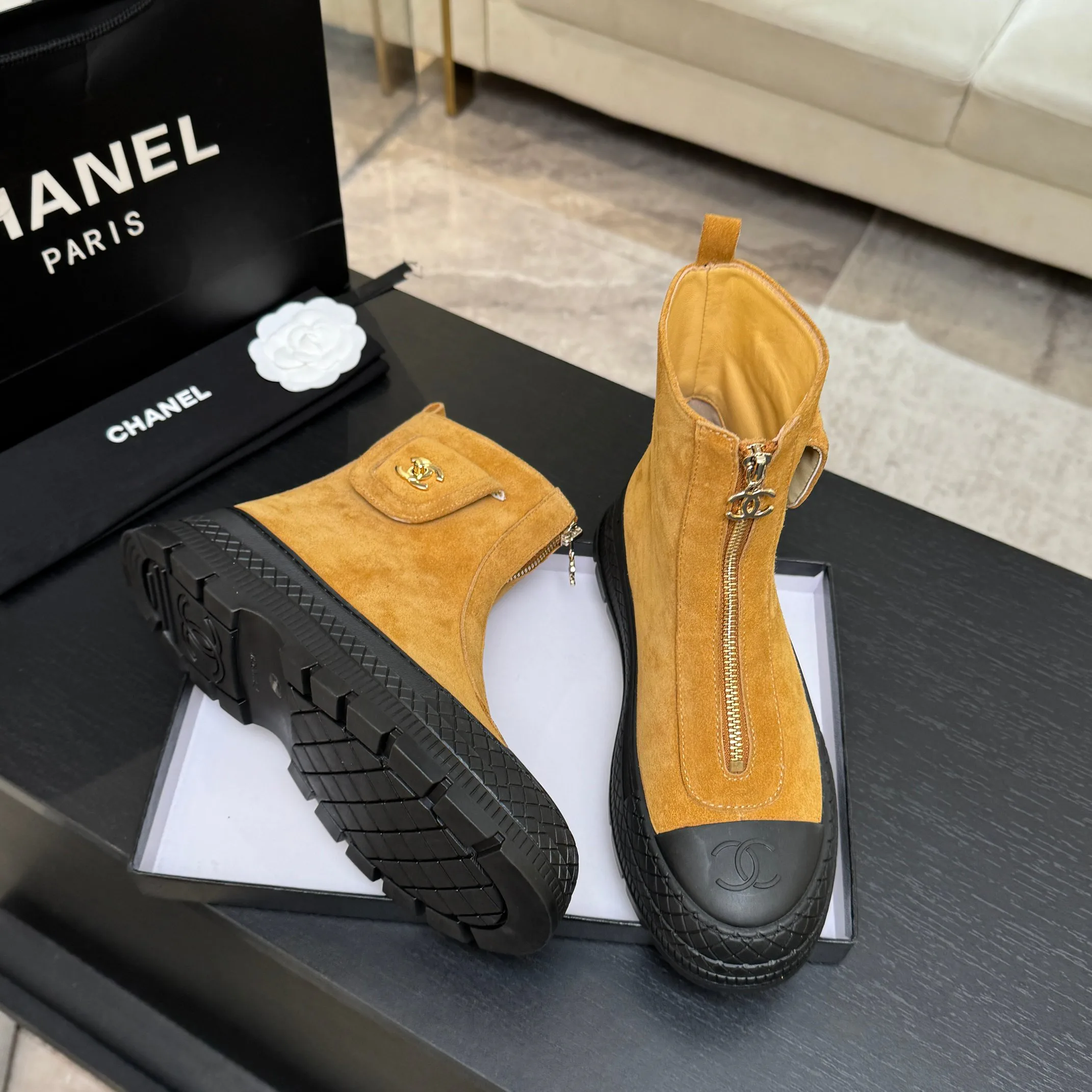 Ботинки Женские Chanel 17899992