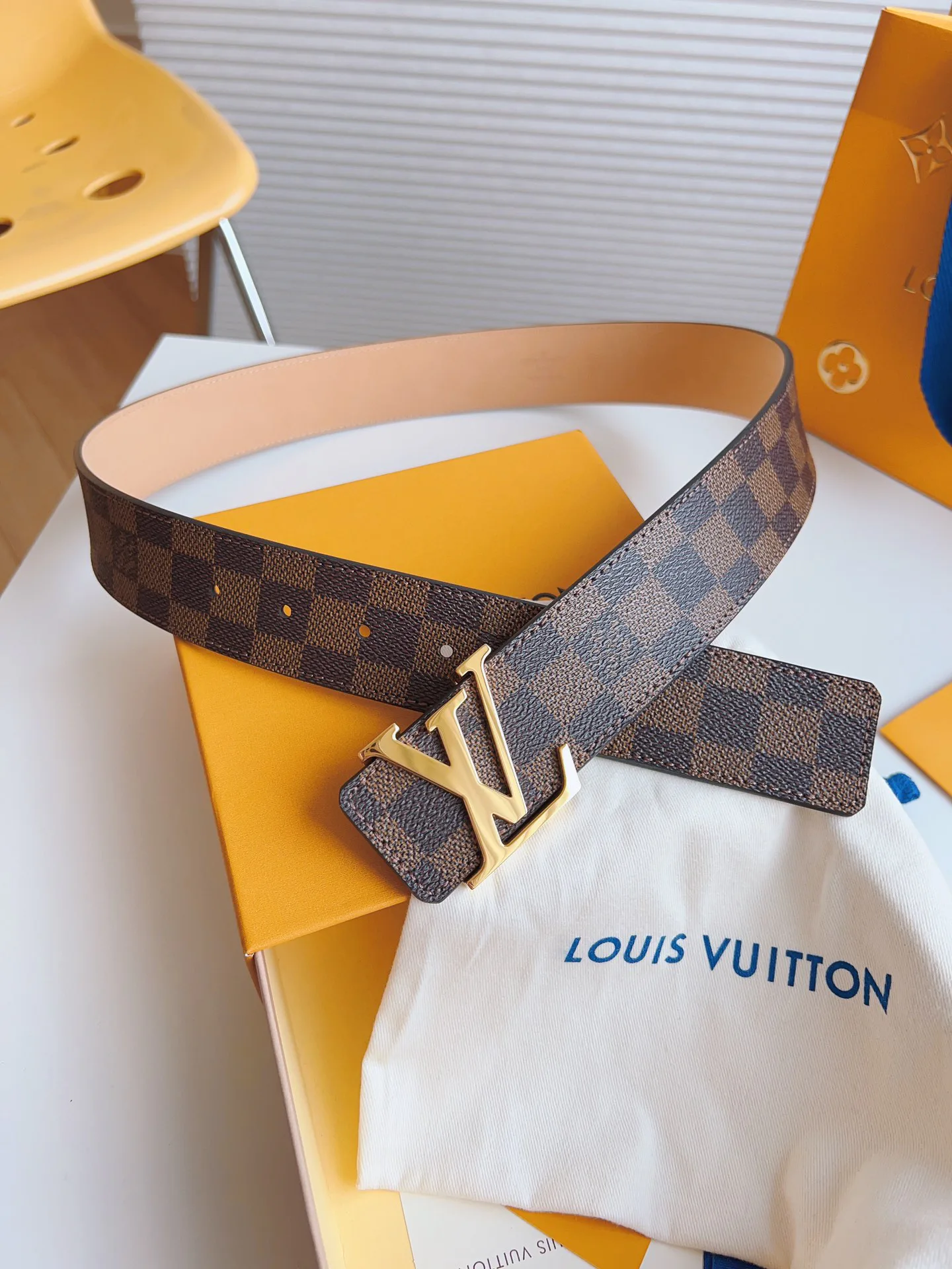 Ремни Louis Vuitton 1430157