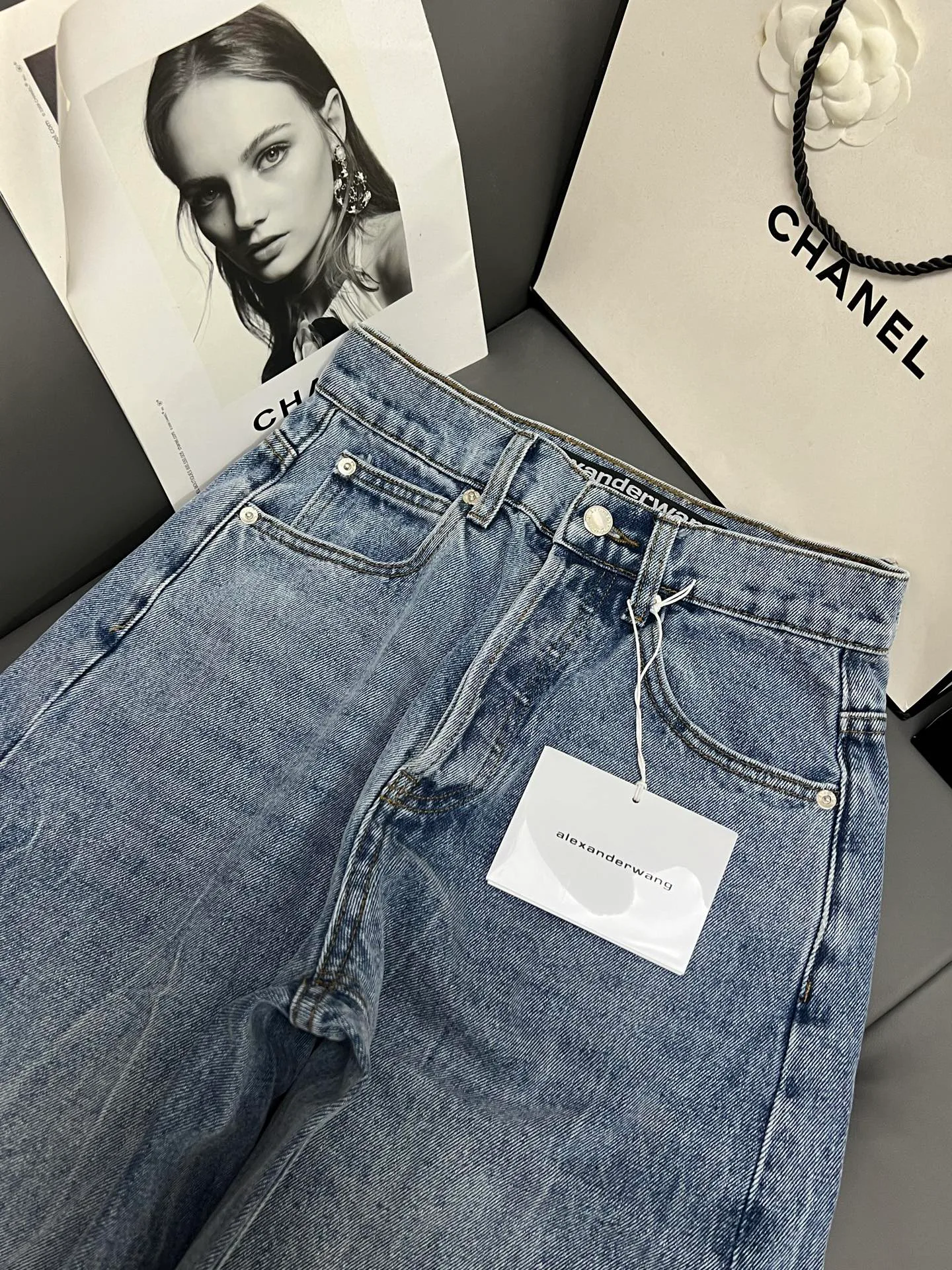 Джинсы Женские Alexander Wang 12723135