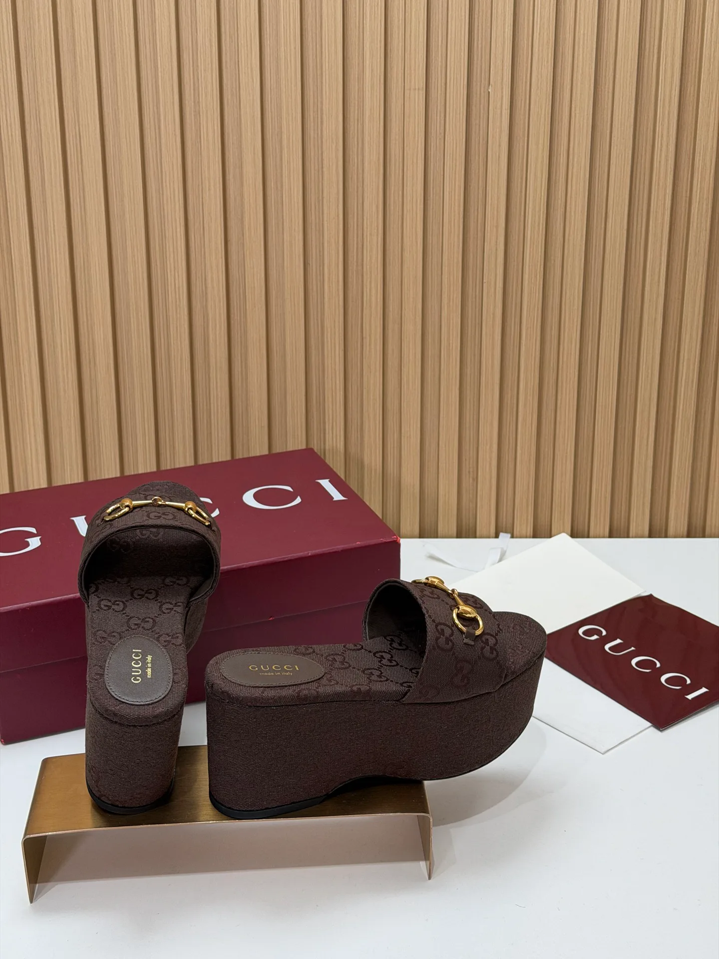 Босоножки Женские Gucci 17631674