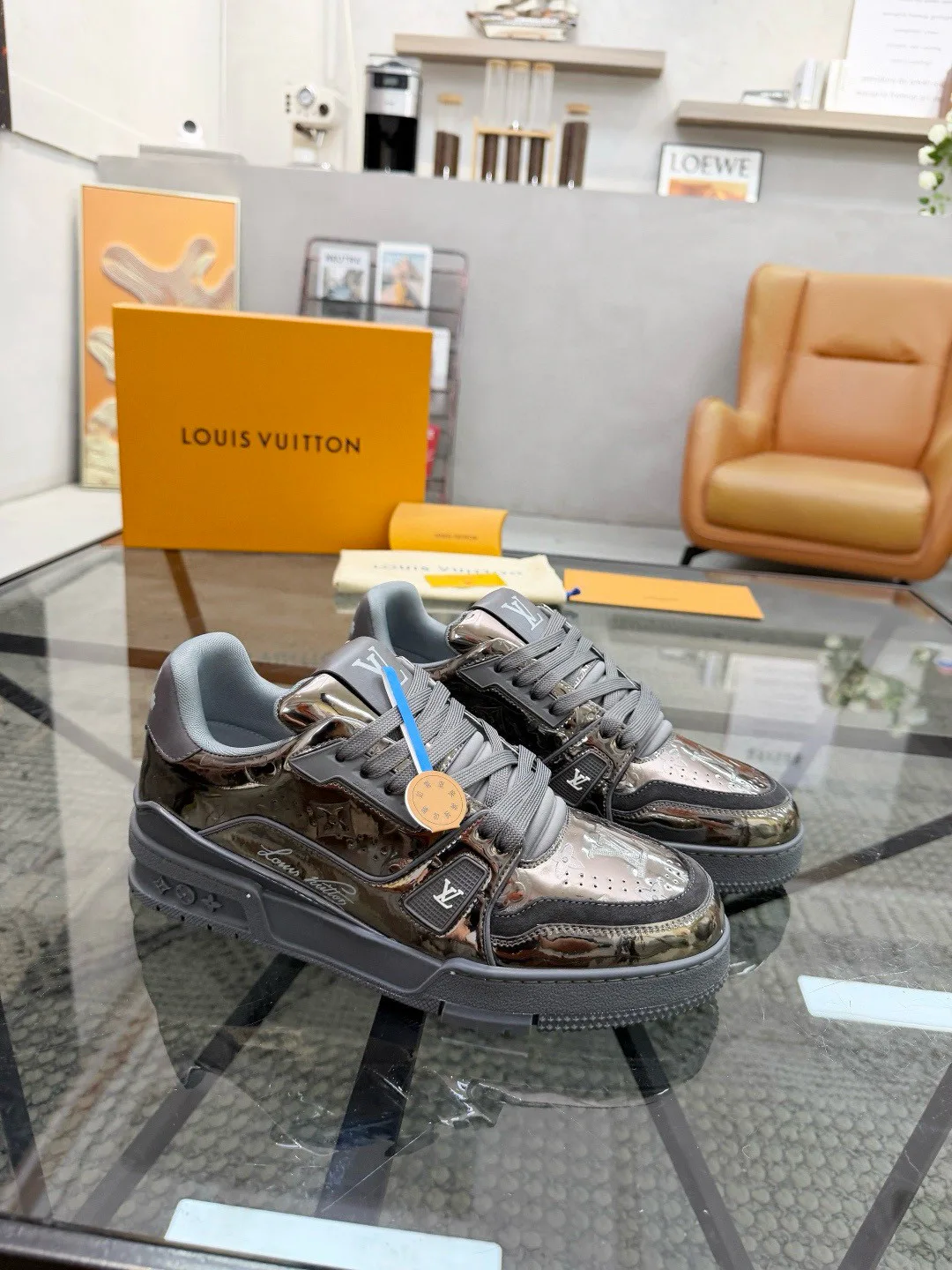 Кроссовки Женские Louis Vuitton 1053838